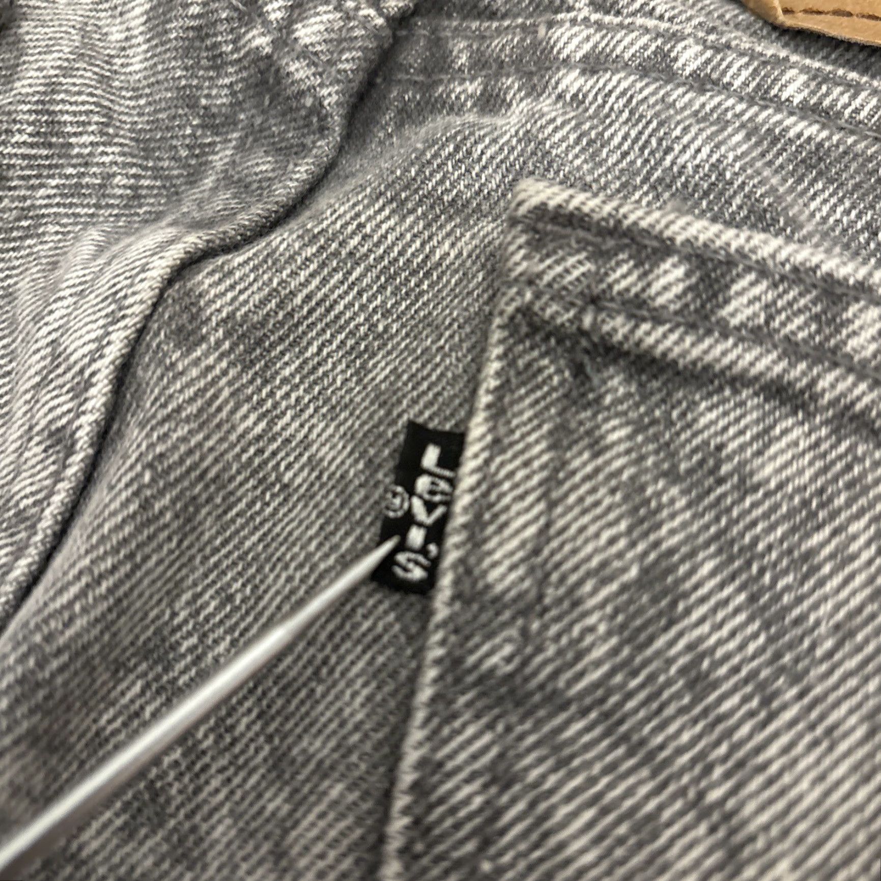 Levi's VINTAGE Levi's 505 Jeans Regular Fit Gray Stonewash 34x32 USA Men's 80s Size US 34 / EU 50 - 7 Thumbnail