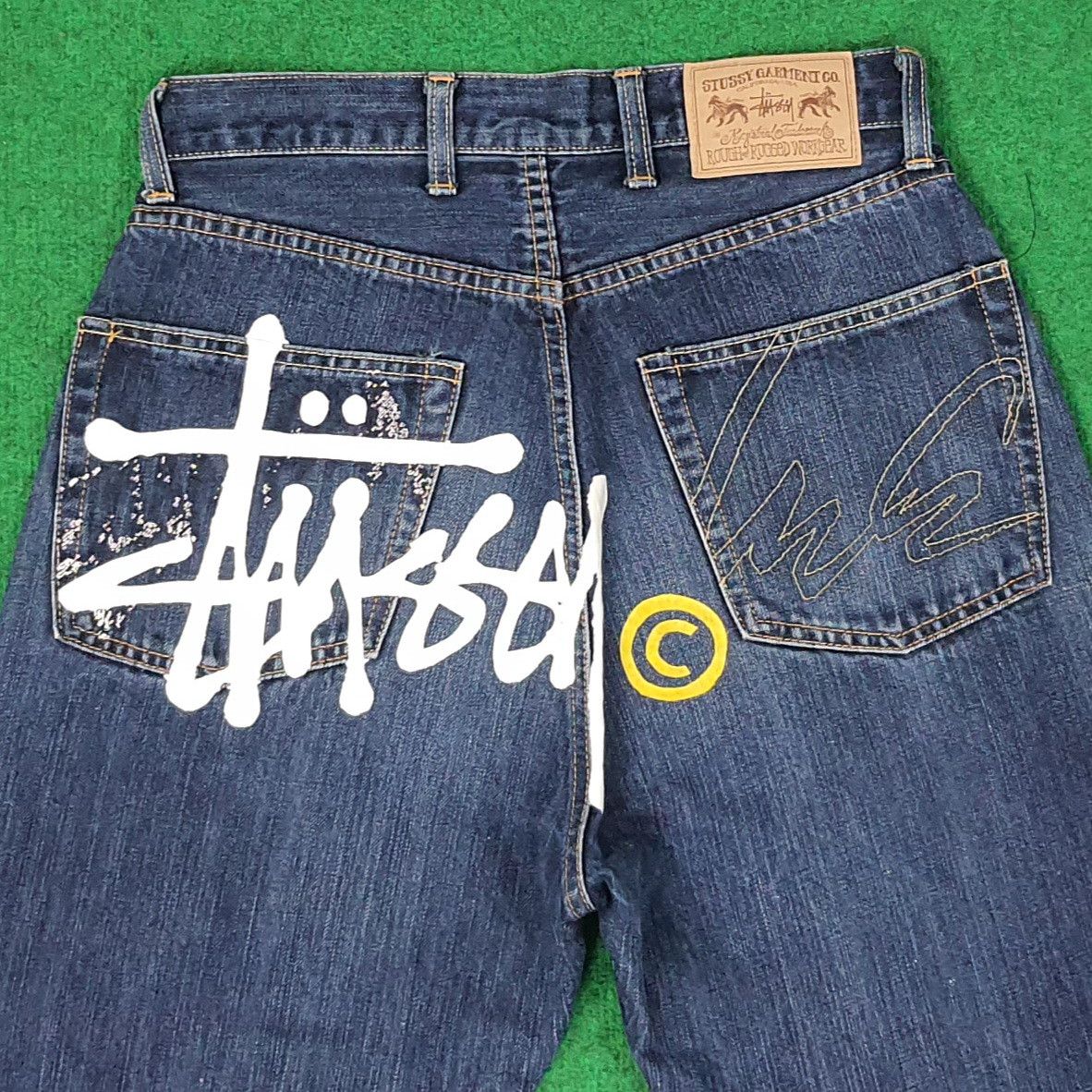 Stussy Vintage Rare Stussy x Futura Custom Logo Jeans C228N33 Size US 27 - 2 Thumbnail