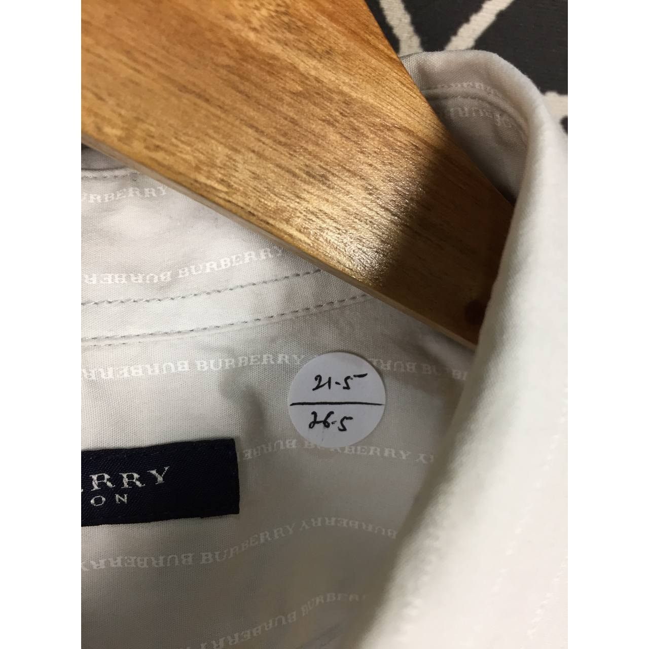 Burberry × Vintage Burberry London Short Sleeve Button Up Shirt Size M Size US M / EU 48-50 / 2 - 18 Thumbnail