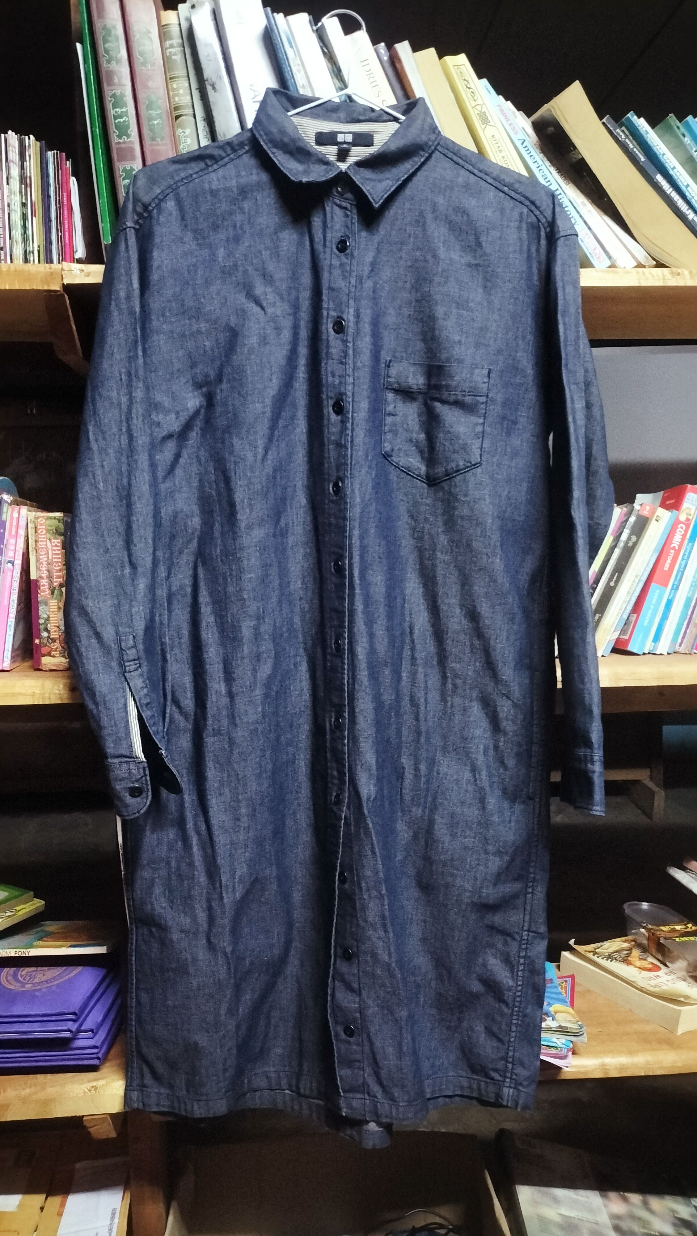 Uniqlo Denim Trench Shirt Uniqlo Dark Blue Chambray Size L / US 10 / IT 46 - 1 Thumbnail