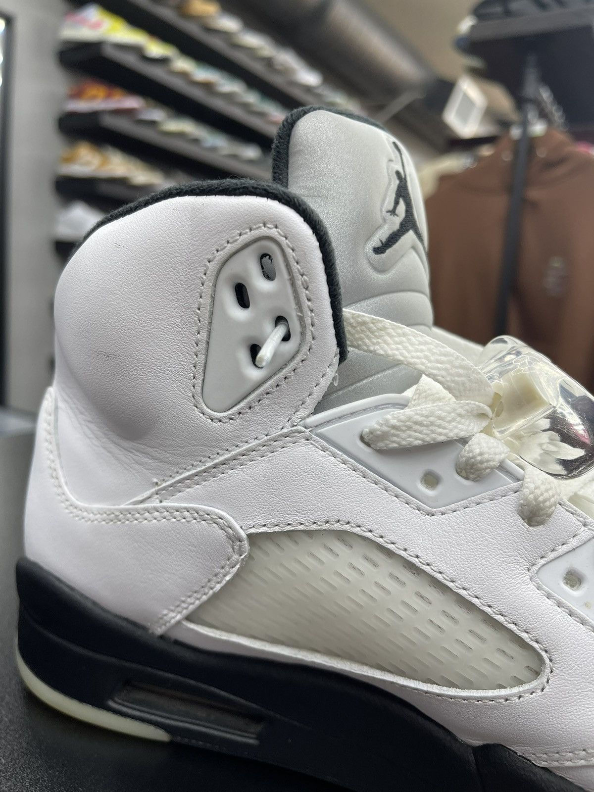 Jordan Brand Size 10.5 - Jordan 5 Retro Reverse Metallic Size US 10.5 / EU 43-44 - 8 Thumbnail