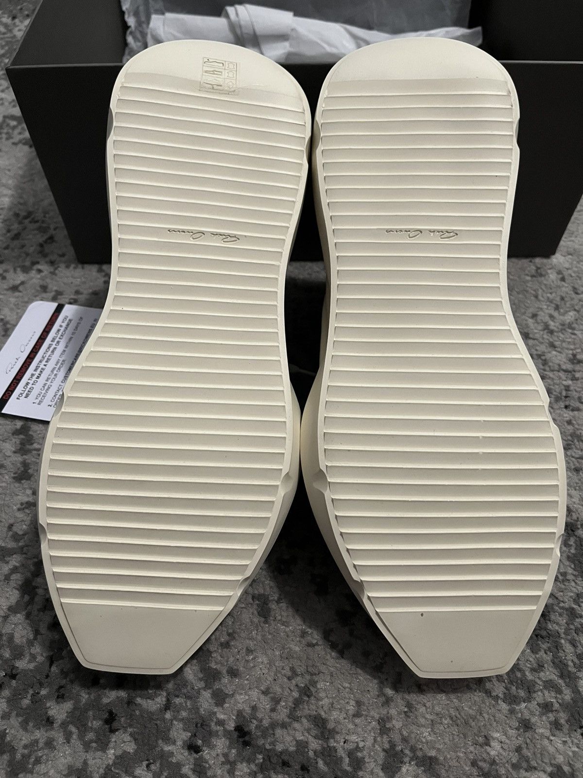 Rick Owens Rick Owens Geth Runner Milk Size US 9 / EU 42 - 3 Thumbnail
