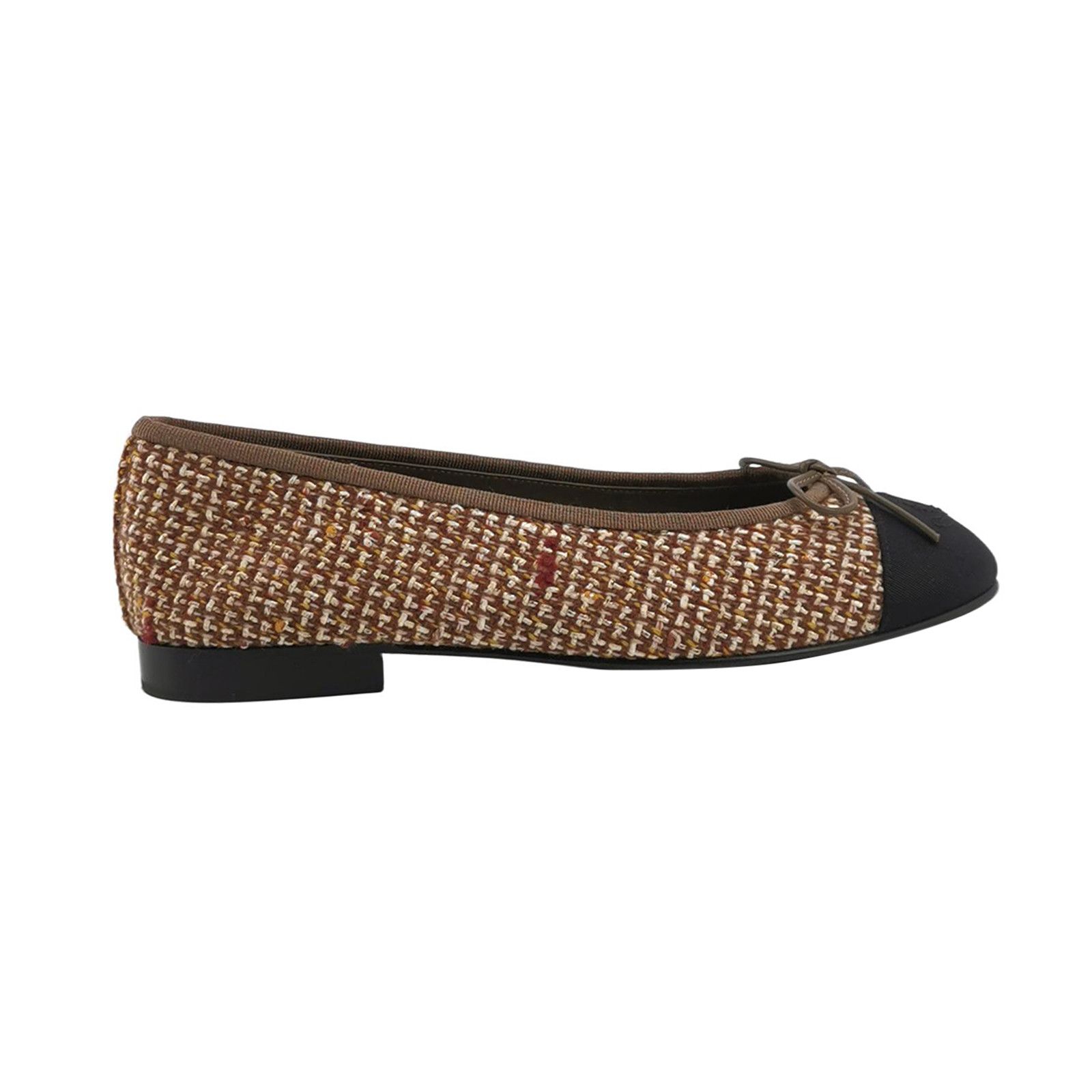 Chanel Chanel Women 6 Flats Size US 6 / IT 36 - 1 Thumbnail