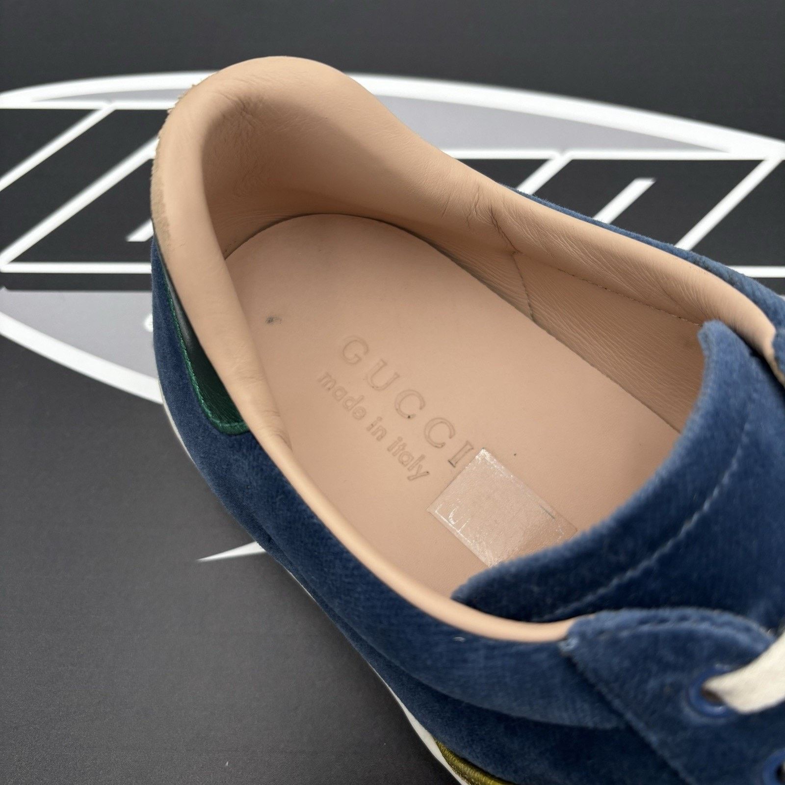 Gucci Gucci Ace ‘ Velvet Blue ‘ | GOOD CONDITION! Size US 9.5 / EU 42-43 - 7 Thumbnail