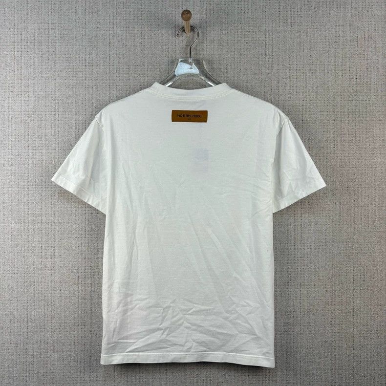 Louis Vuitton Louis Vuitton Solid Embossed Logo Crew Neck short Sleeves Size US S / EU 44-46 / 1 - 3 Thumbnail