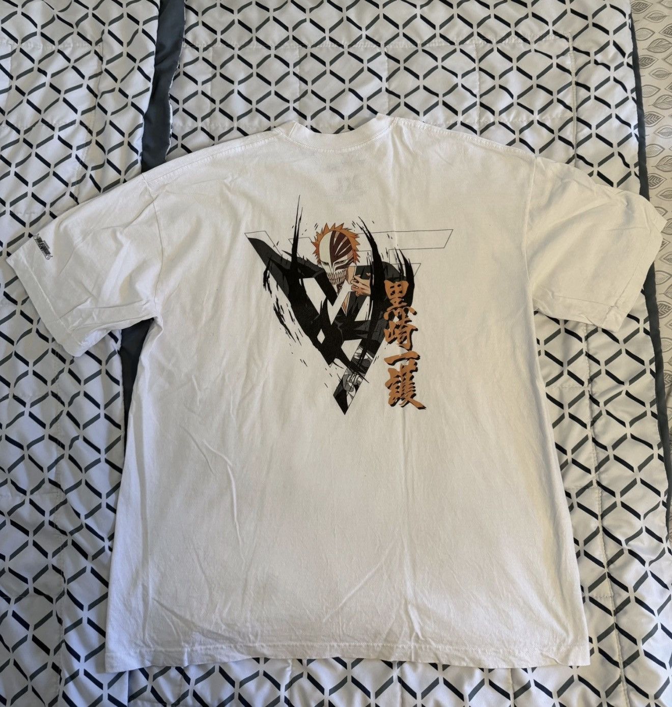 Hypland Hypland Hollow Vizard Ichigo SHIRT Bleach Anime Manga Series Size US XL / EU 56 / 4 - 2 Thumbnail