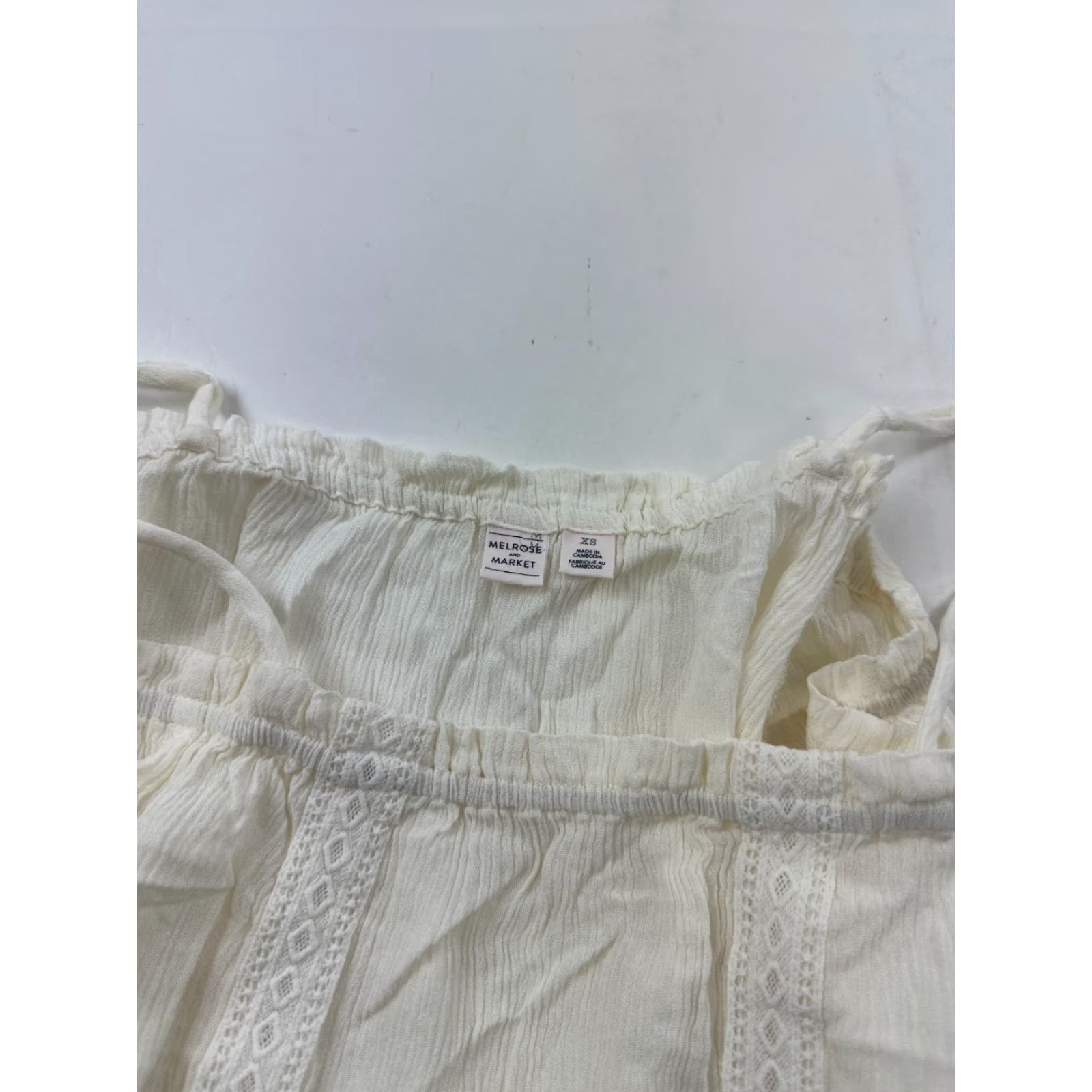 Market Melrose and Market Blouse Shirt Womens XS Ivory Seersucker Lace Trim Cold Shoulder Square Neck Pullover Casual Size XS / US 0-2 / IT 36-38 - 3 Thumbnail