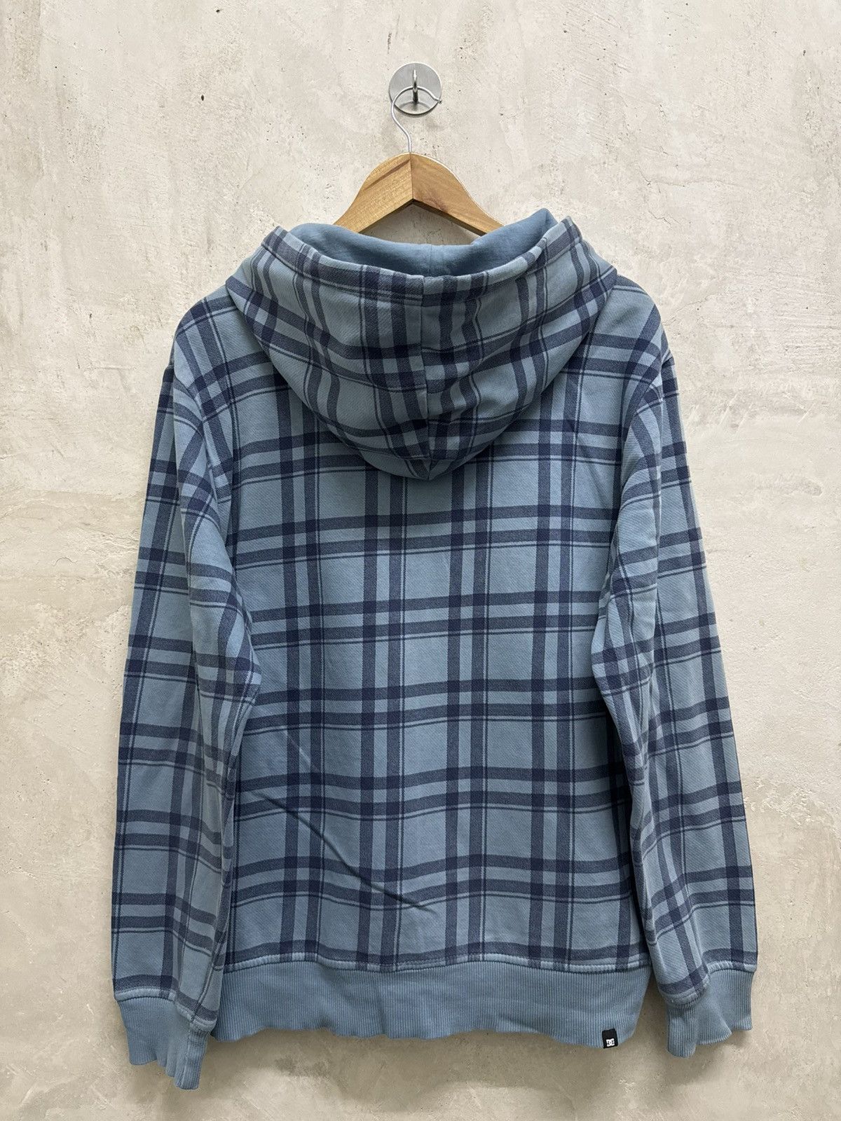 DC 2000s DC Shoes Checkered Skate Zip Up Hoodie Size US M / EU 48-50 / 2 - 3 Thumbnail