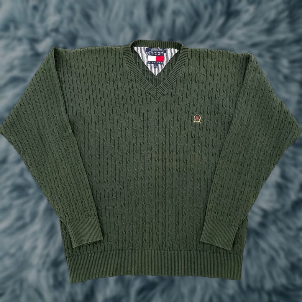 Tommy Hilfiger VINTAGE Tommy Hilfiger Sweater Adult XL Green Cable Knit V-Neck Logo 90s Mens Size US XL / EU 56 / 4 - 1 Thumbnail