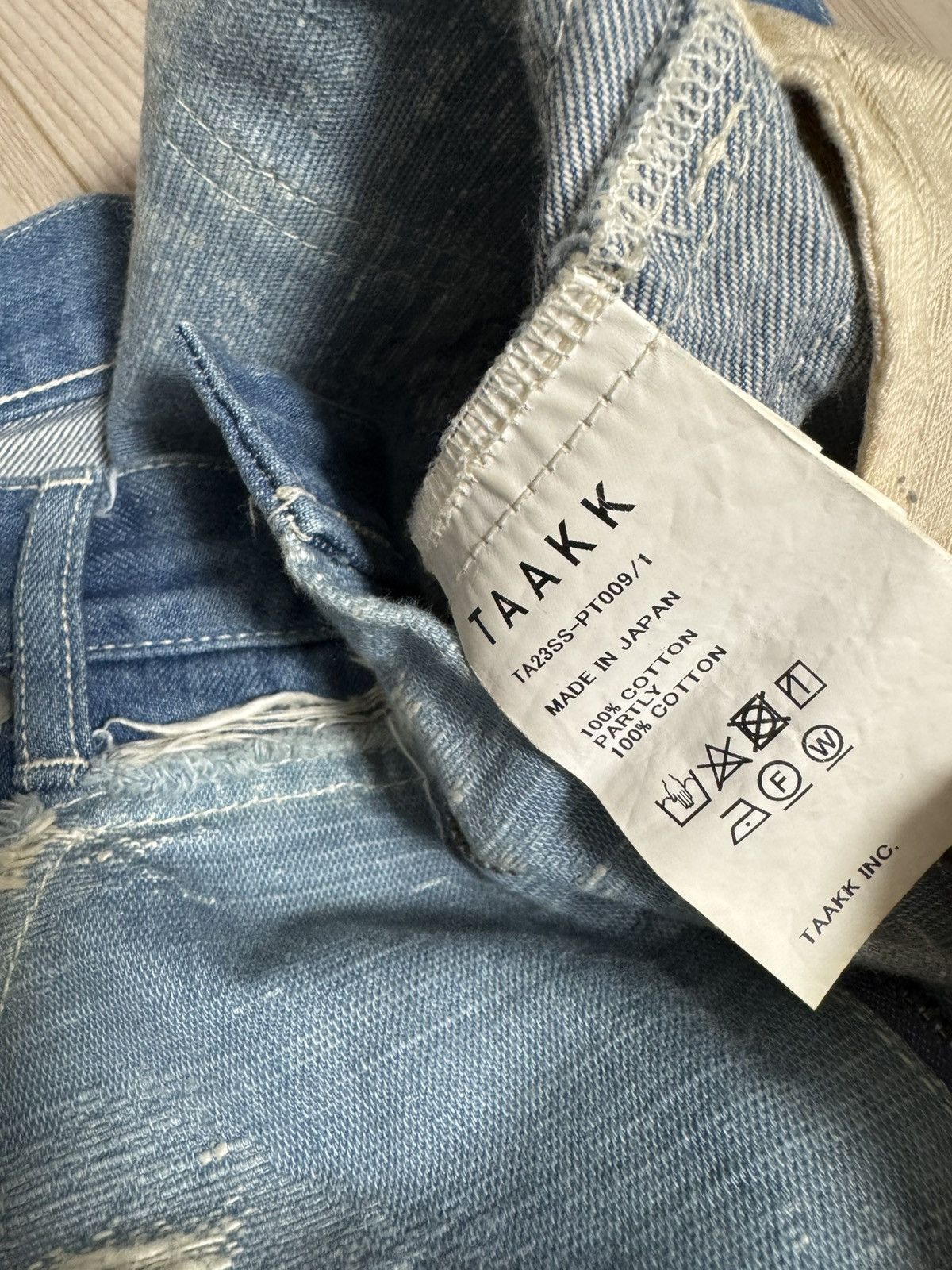 TAAKK TAAKK SS23 Reconstructed Bleached Denim Size US 31 - 11 Thumbnail