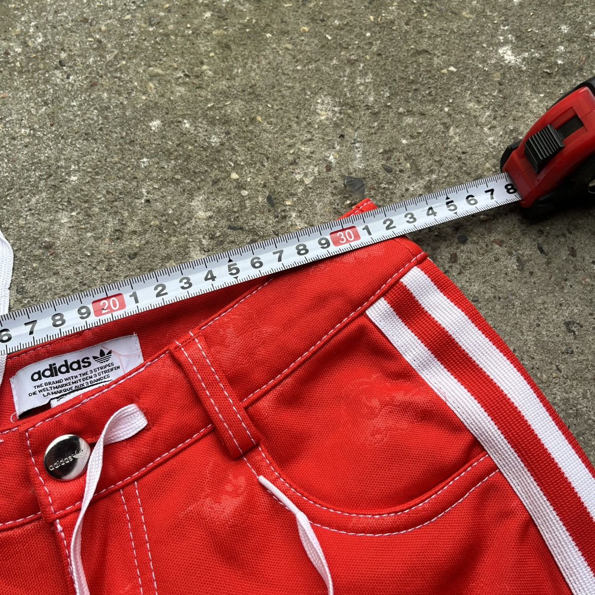Adidas × Fiorucci Adidas x Fiorucci skinny sweatpants red classic adicolor Size 27" / US 4 / IT 40 - 11 Thumbnail