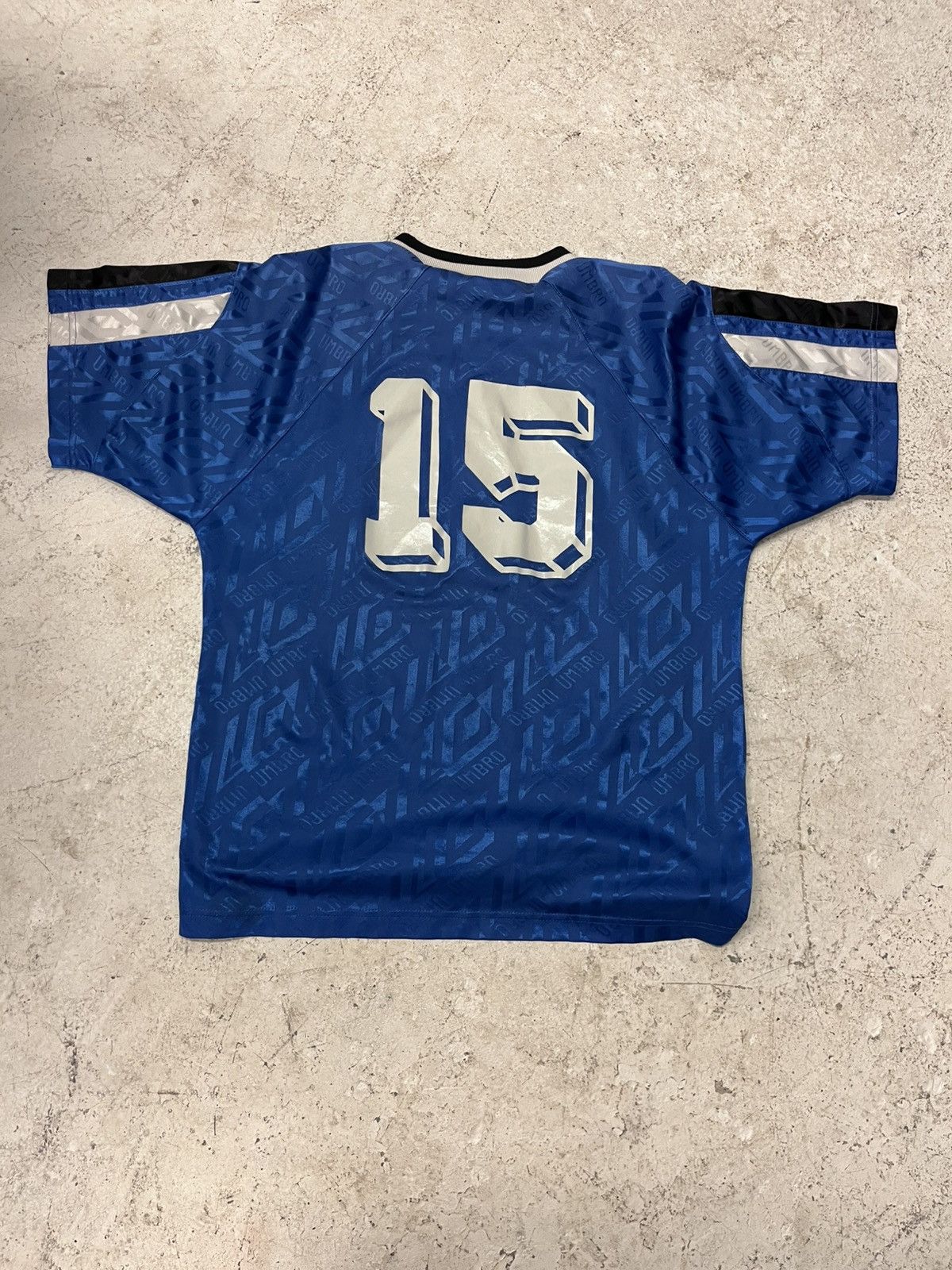 Umbro Vintage umbro blue soccer kit Size US M / EU 48-50 / 2 - 4 Thumbnail