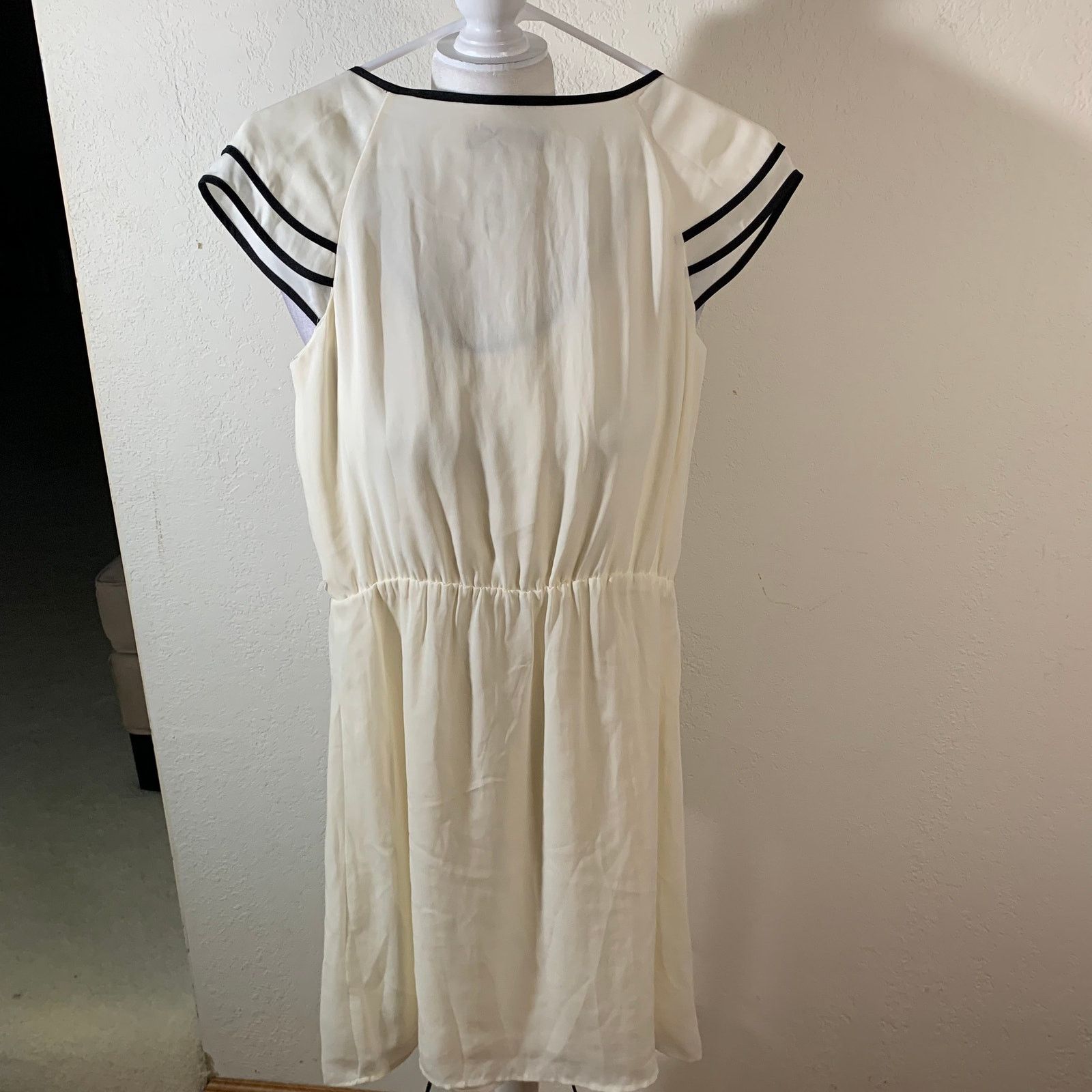 Loft Loft Women's White Dress Size 4 (NWT) Size S / US 4 / IT 40 - 2 Thumbnail