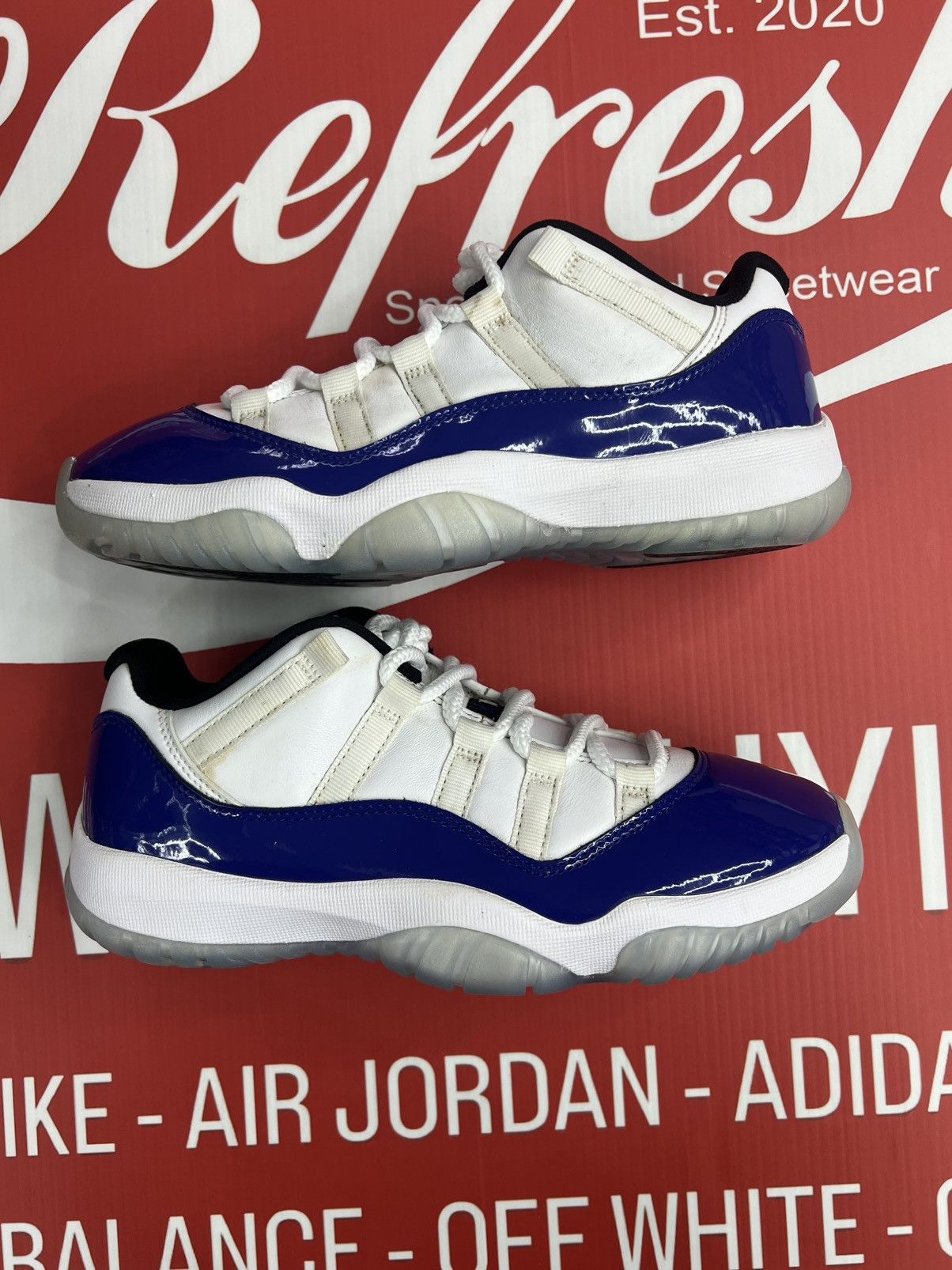 Jordan Brand Air Jordan 11 Low White Concord Size 7.5w/6Y Size US 6 / EU 39 - 2 Thumbnail