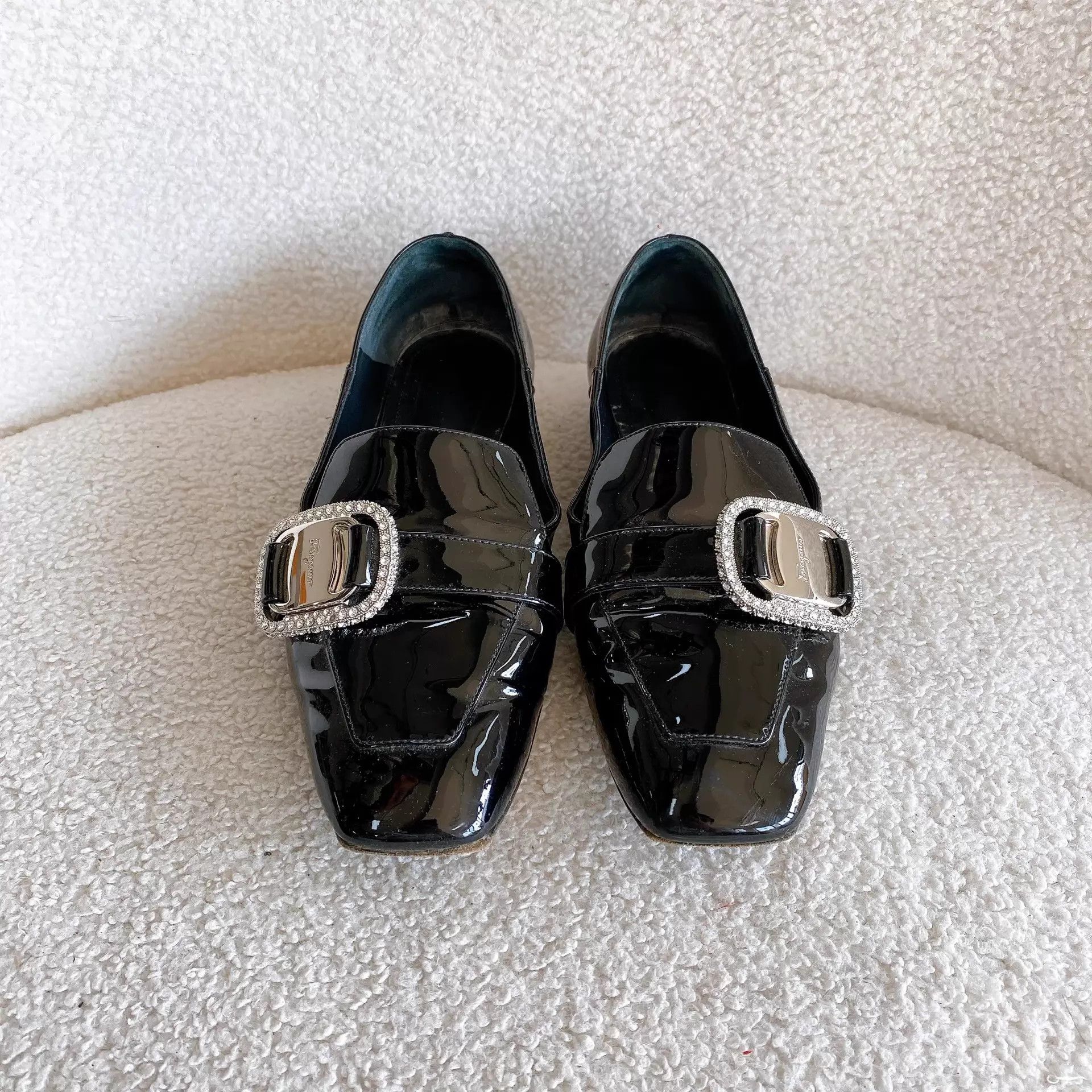 Salvatore Ferragamo Ferragamo Black Patent Low Heel Pumps 5 Size US 5 / IT 35 - 1 Thumbnail