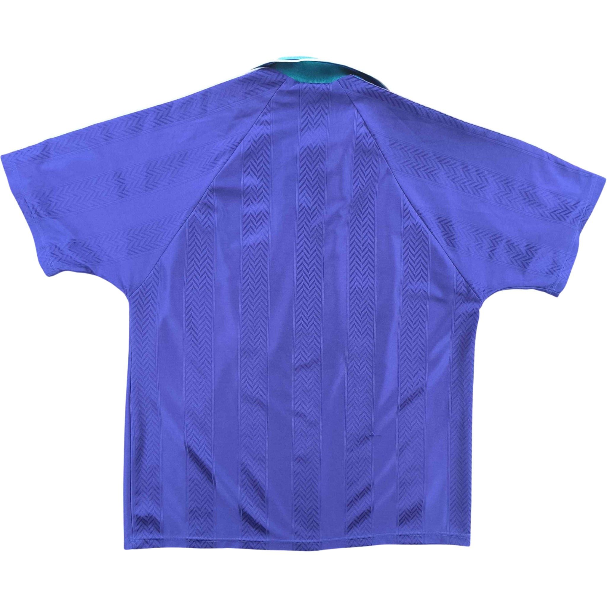 Umbro Nottingham Forest 1993-95 Umbro away football jersey size L Size US L / EU 52-54 / 3 - 2 Thumbnail