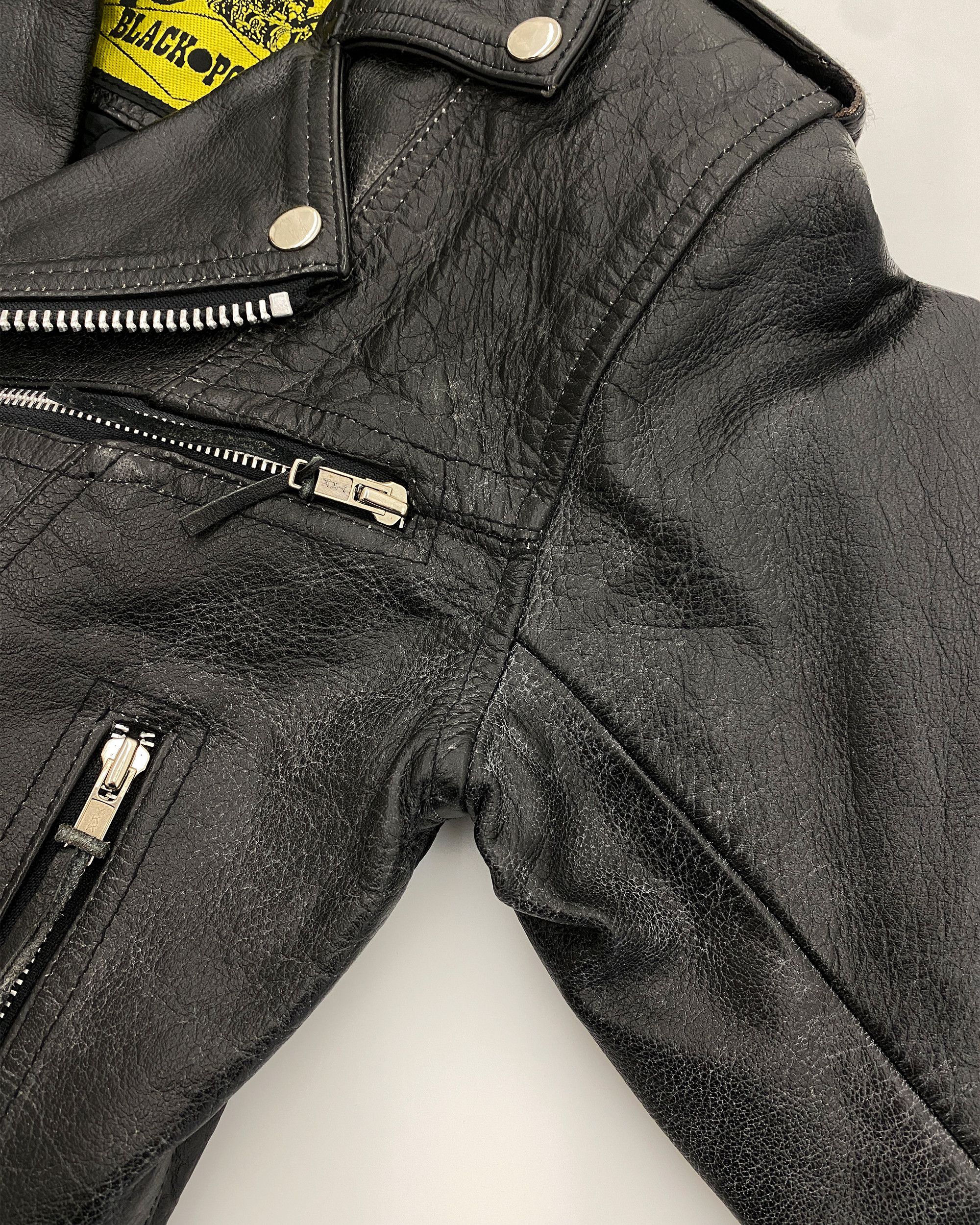 Vintage 1990s Biker Leatherjacket Size XS / US 0-2 / IT 36-38 - 5 Thumbnail
