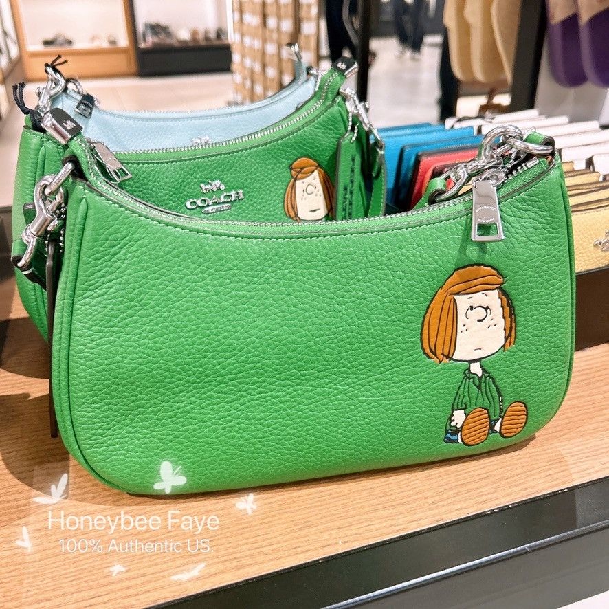 Coach Coach X Peanuts Teri Shoulder Bag Peppermint Patty CBJ77 Size ONE SIZE - 2 Thumbnail