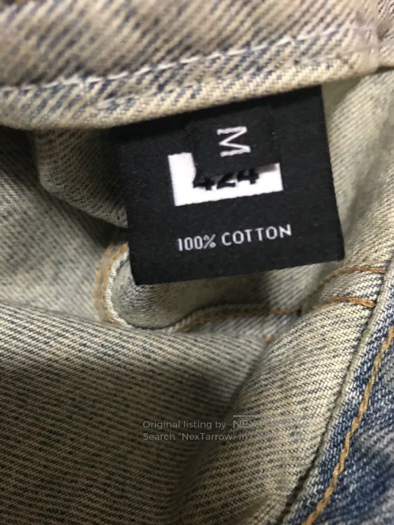 424 424 Jeans jacket with a limited edition red armband Size US M / EU 48-50 / 2 - 5 Thumbnail