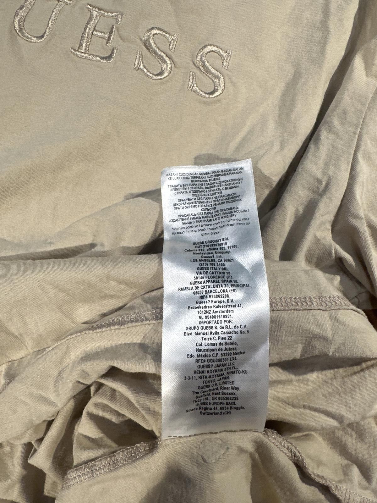 Guess Men's Medium Guess "Cream" T-shirt Size US M / EU 48-50 / 2 - 7 Thumbnail