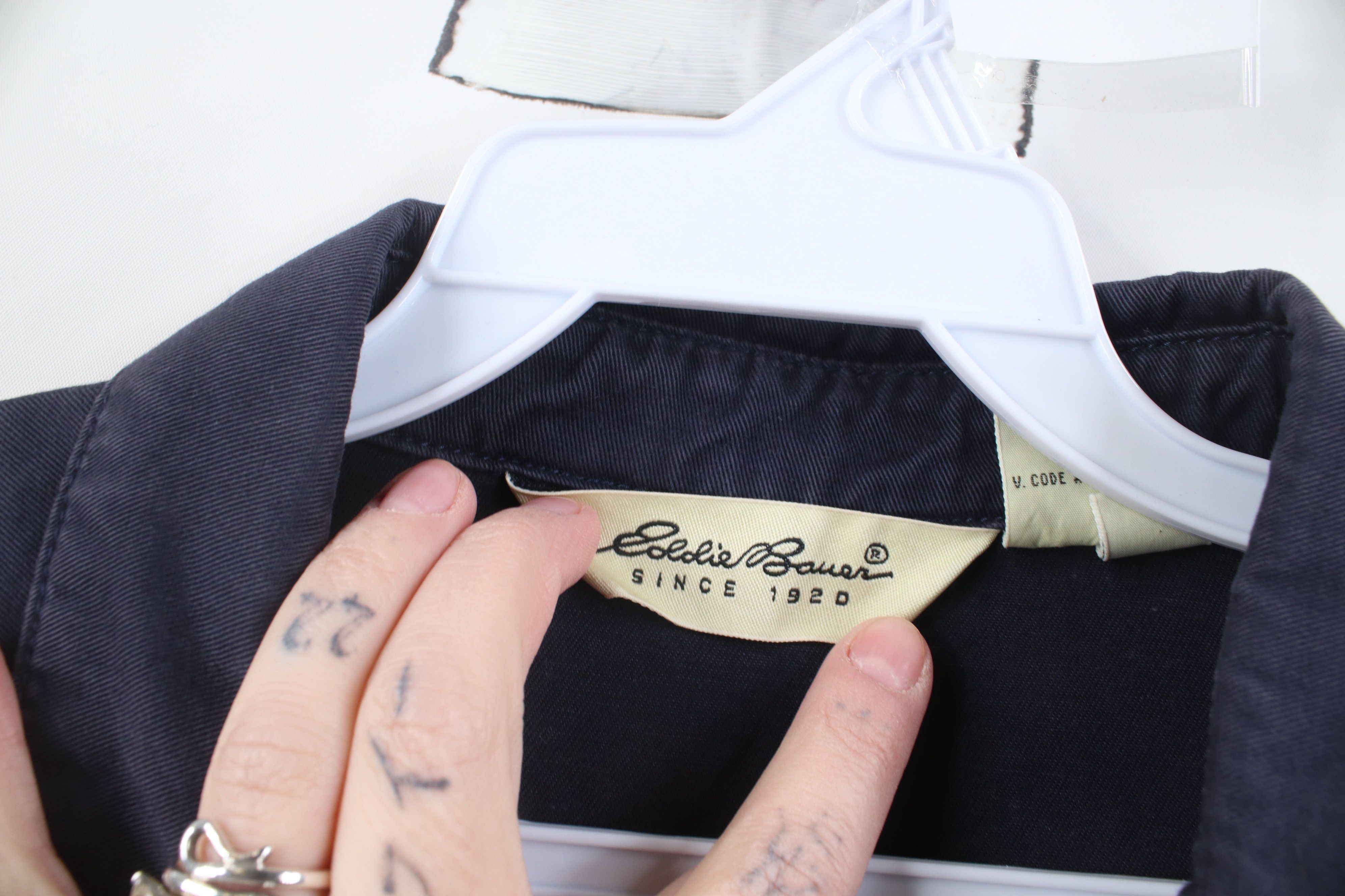 Eddie Bauer Vintage 90s Eddie Bauer Cotton Twill Bomber Jacket Navy Blue Size US M / EU 48-50 / 2 - 9 Thumbnail