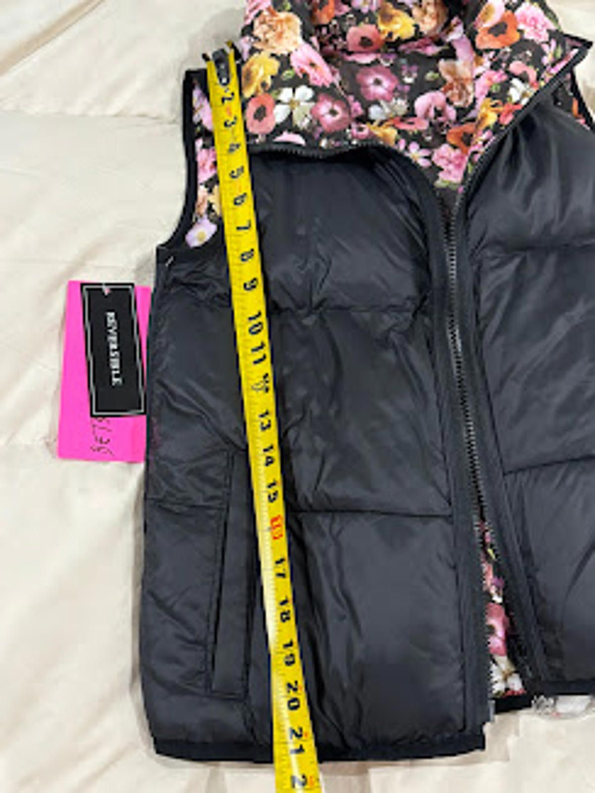 Other 10. Betsy Johnson Reversible Floral/Black Vest NWT Size XS Size XS / US 0-2 / IT 36-38 - 6 Thumbnail