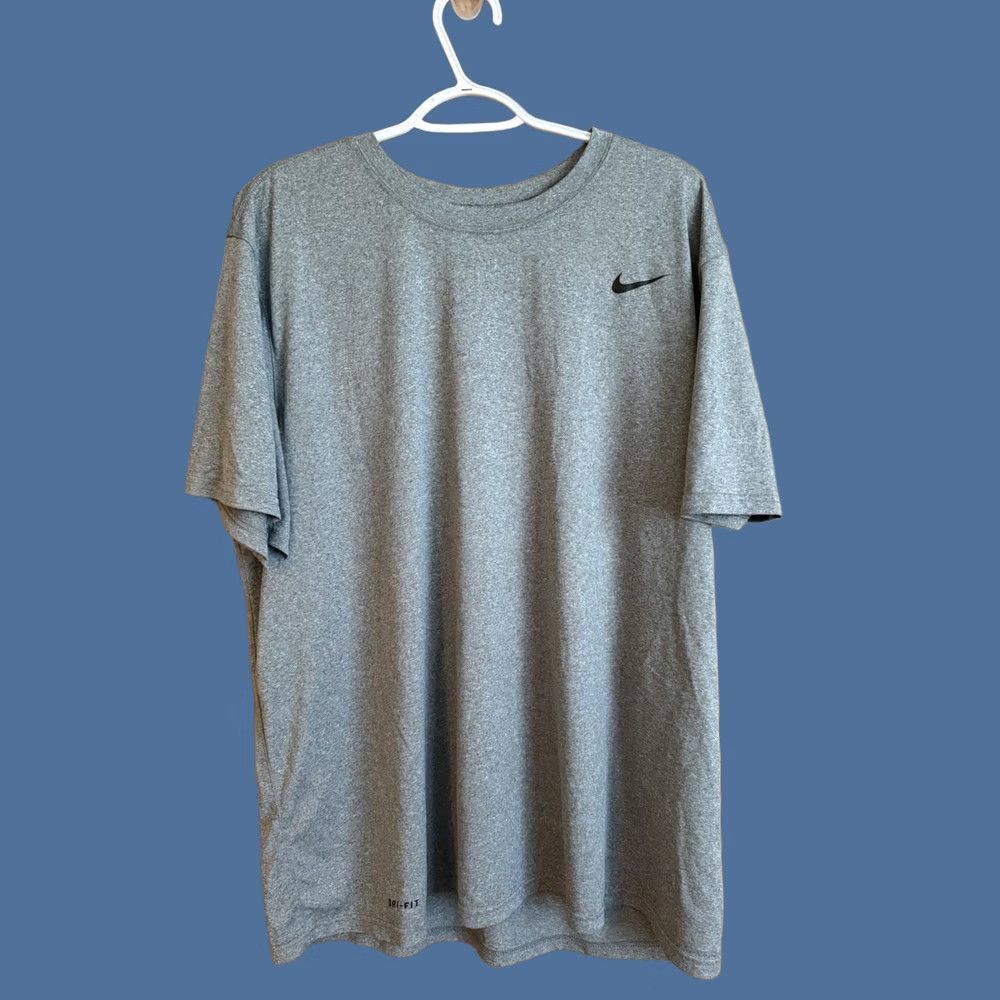 Nike Nike Dri Fit Mens XXL T Shirt Dark Gray Heather Basketball Baseball Football Sports Size US XXL / EU 58 / 5 - 1 Thumbnail