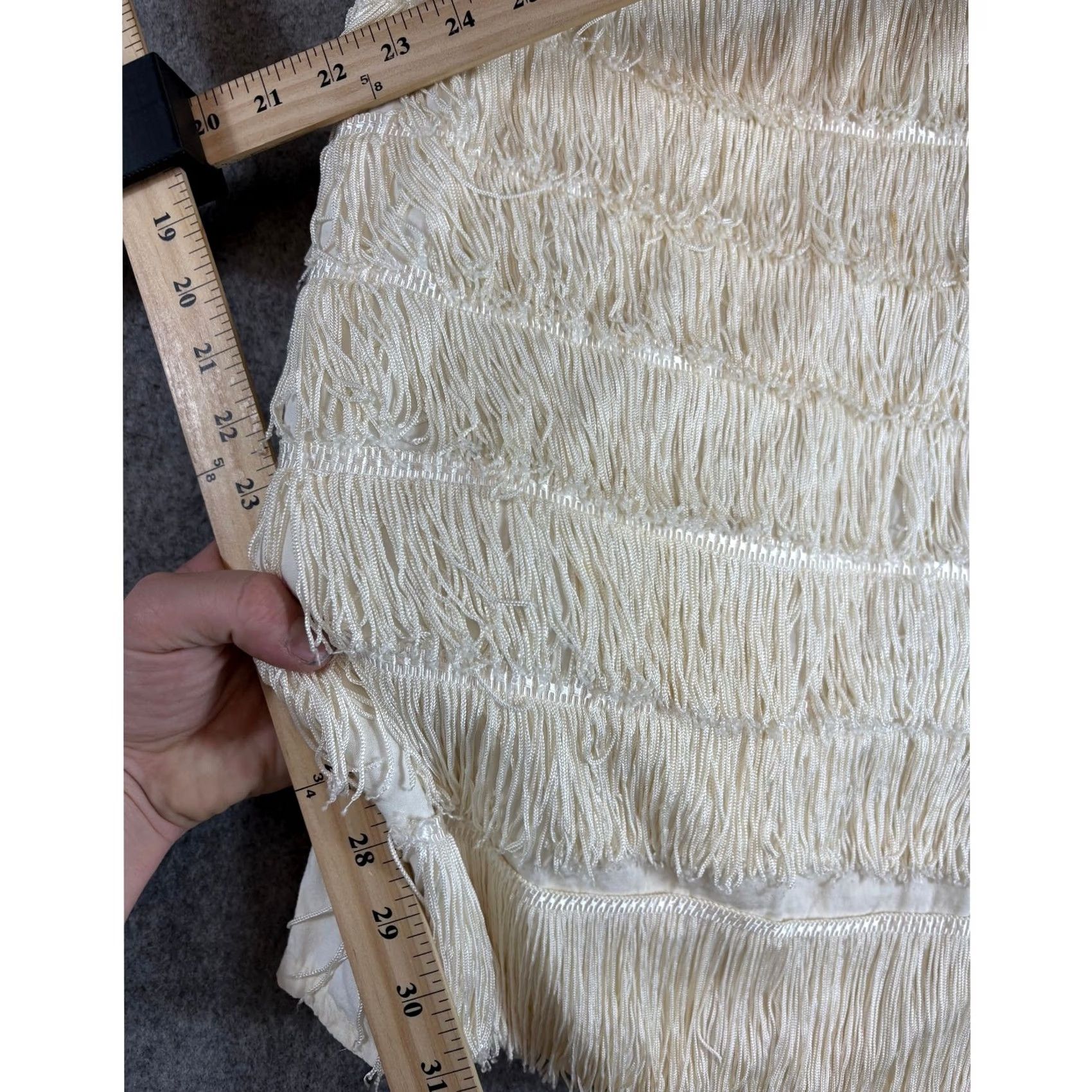 Vintage VINTAGE 60s Fringe Shift Dress Sz S Sleeveless Whimsy Cream Short Go Go 1960s Womens Size S / US 4 / IT 40 - 3 Thumbnail