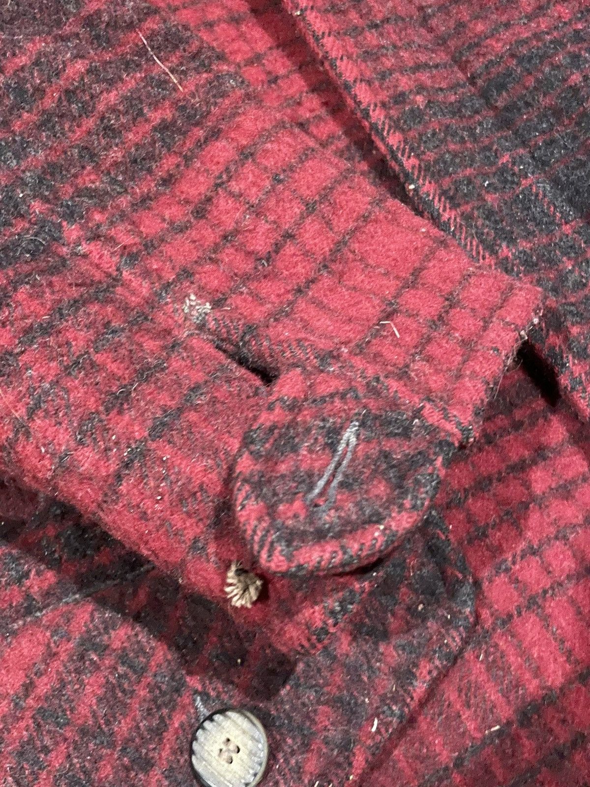 Eddie Bauer Eddie Bauer Vintage Plaid Wool Coat Jacket Size US L / EU 52-54 / 3 - 3 Thumbnail