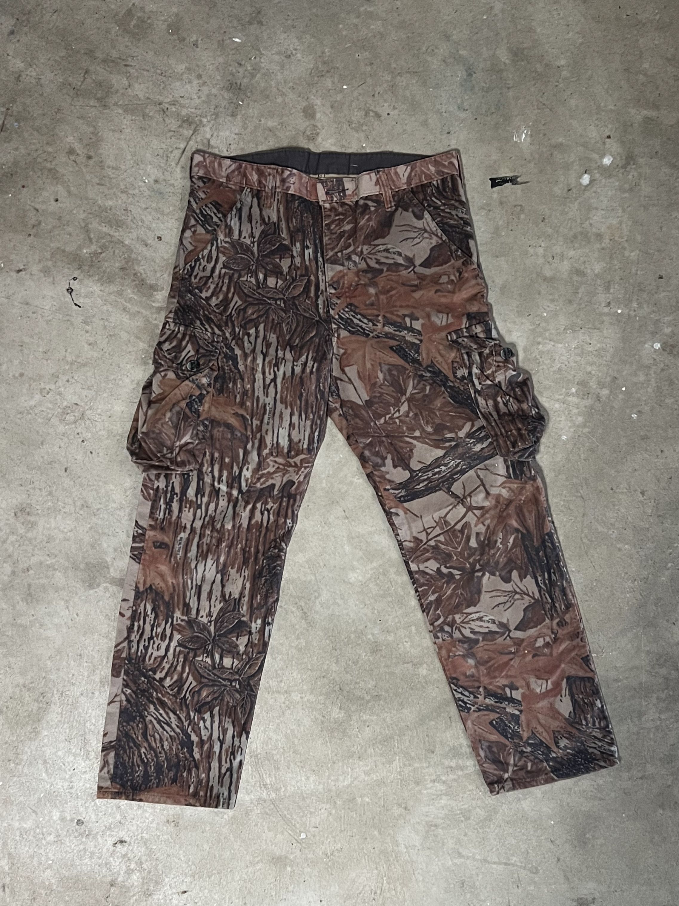 Realtree VINTAGE 90'S REALTREE CAMO CARGO PANTS | 36 Size US 36 / EU 52 - 1 Thumbnail