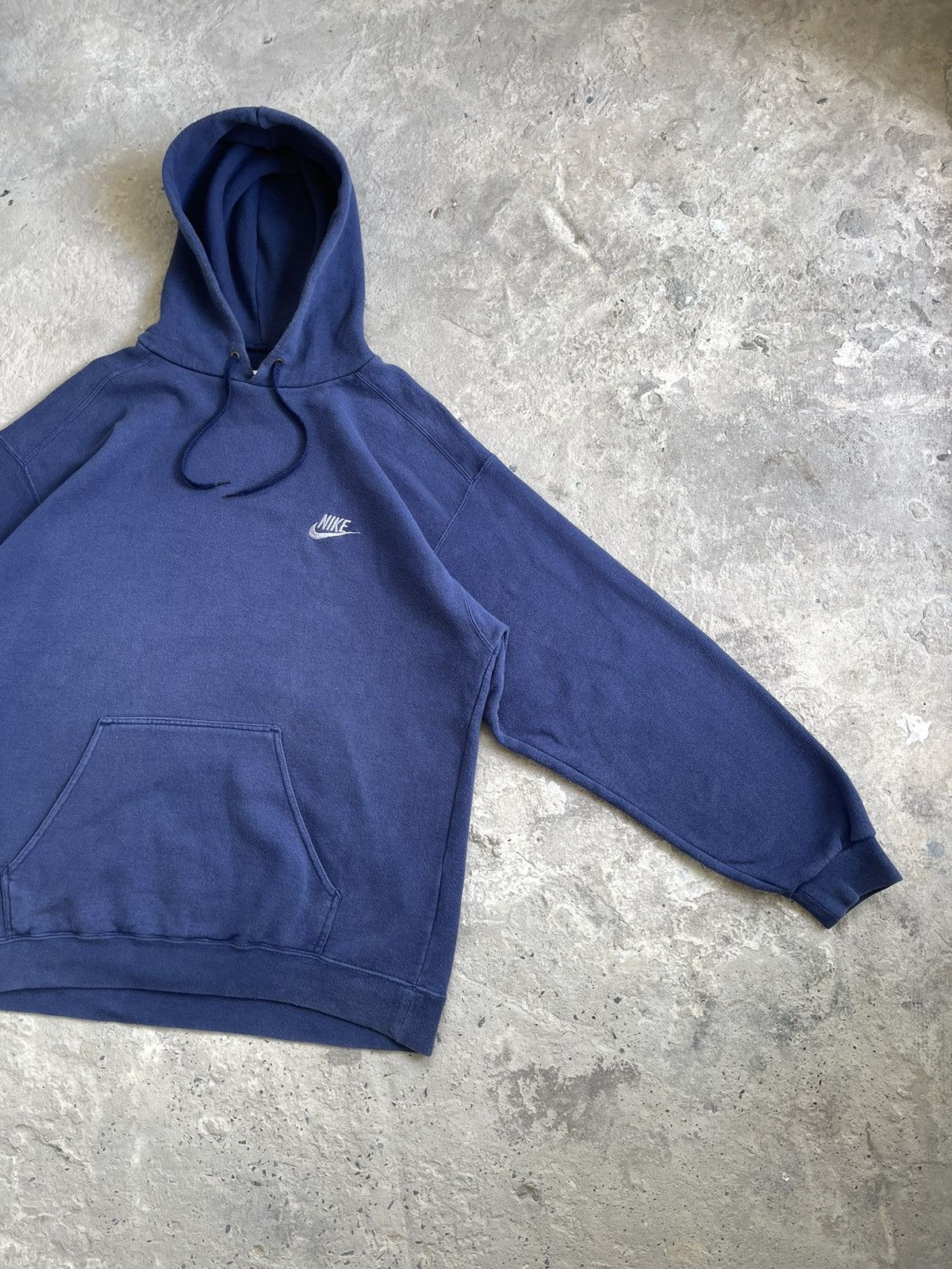 Nike 90's Vintage Nike Washed Hoodie Embroidered Logo White Tag Size US L / EU 52-54 / 3 - 9 Thumbnail