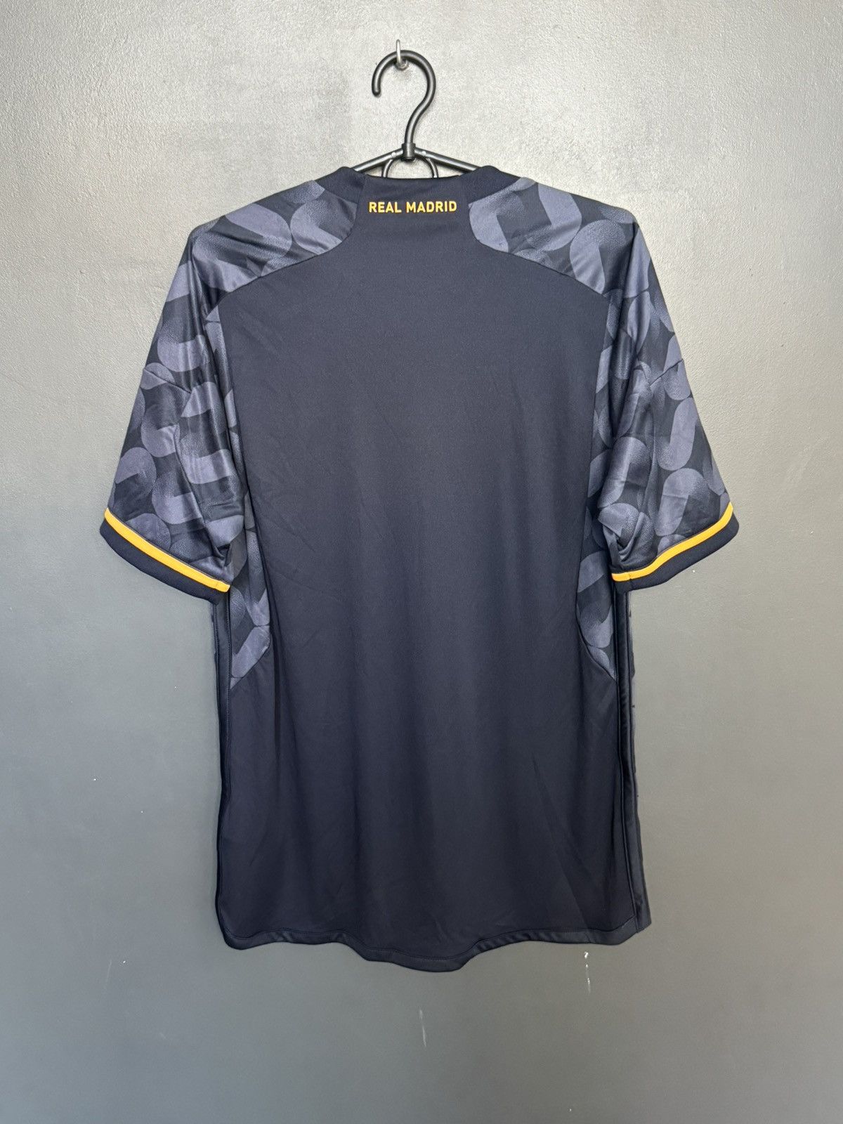 Adidas KIDS New Real Madrid 23/24 Away Football Jersey T-Shirt Size US S / EU 44-46 / 1 - 2 Thumbnail