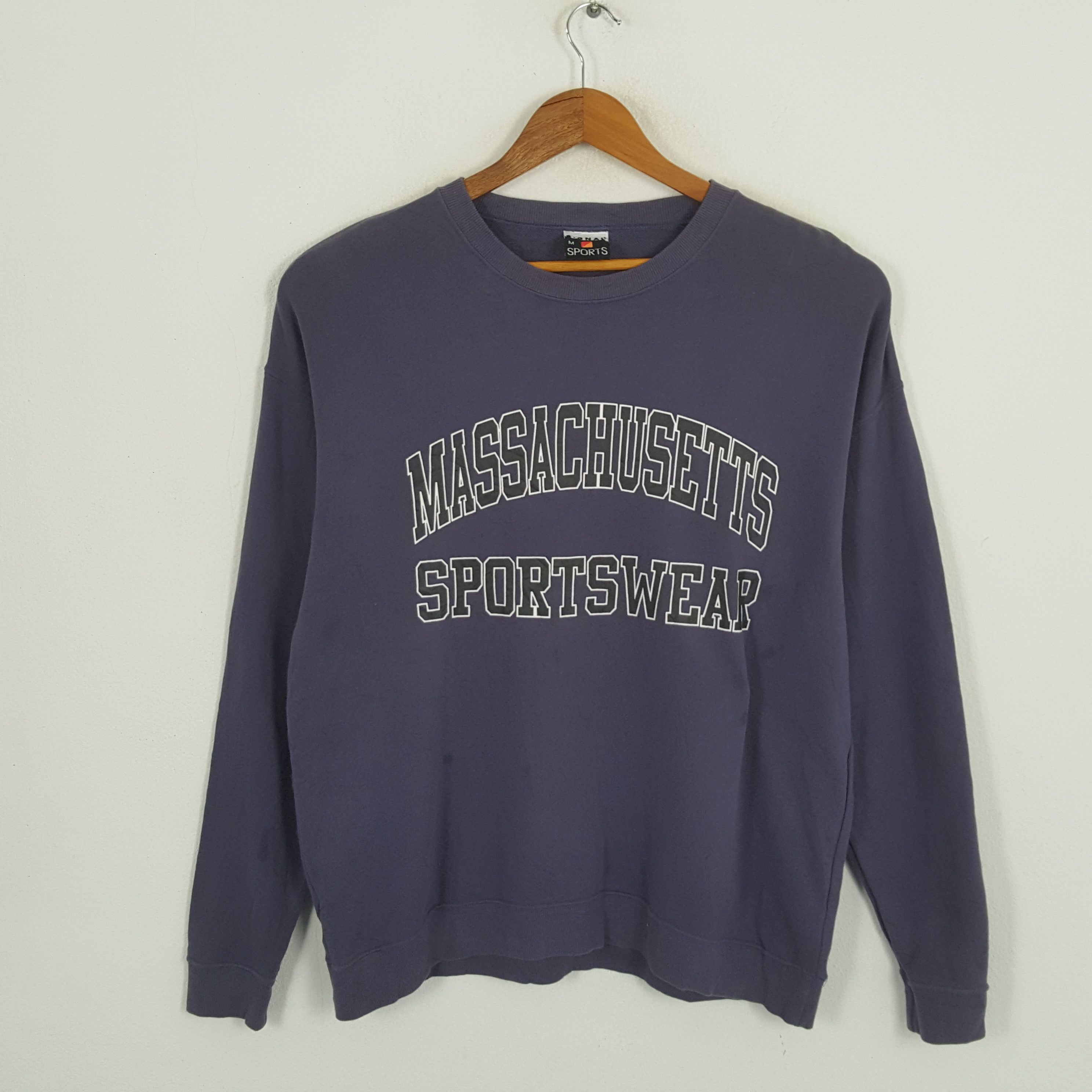 Vintage Vintage MASSACHUSETTS SPORTWEAR University Sweatshirts Size US L / EU 52-54 / 3 - 1 Thumbnail