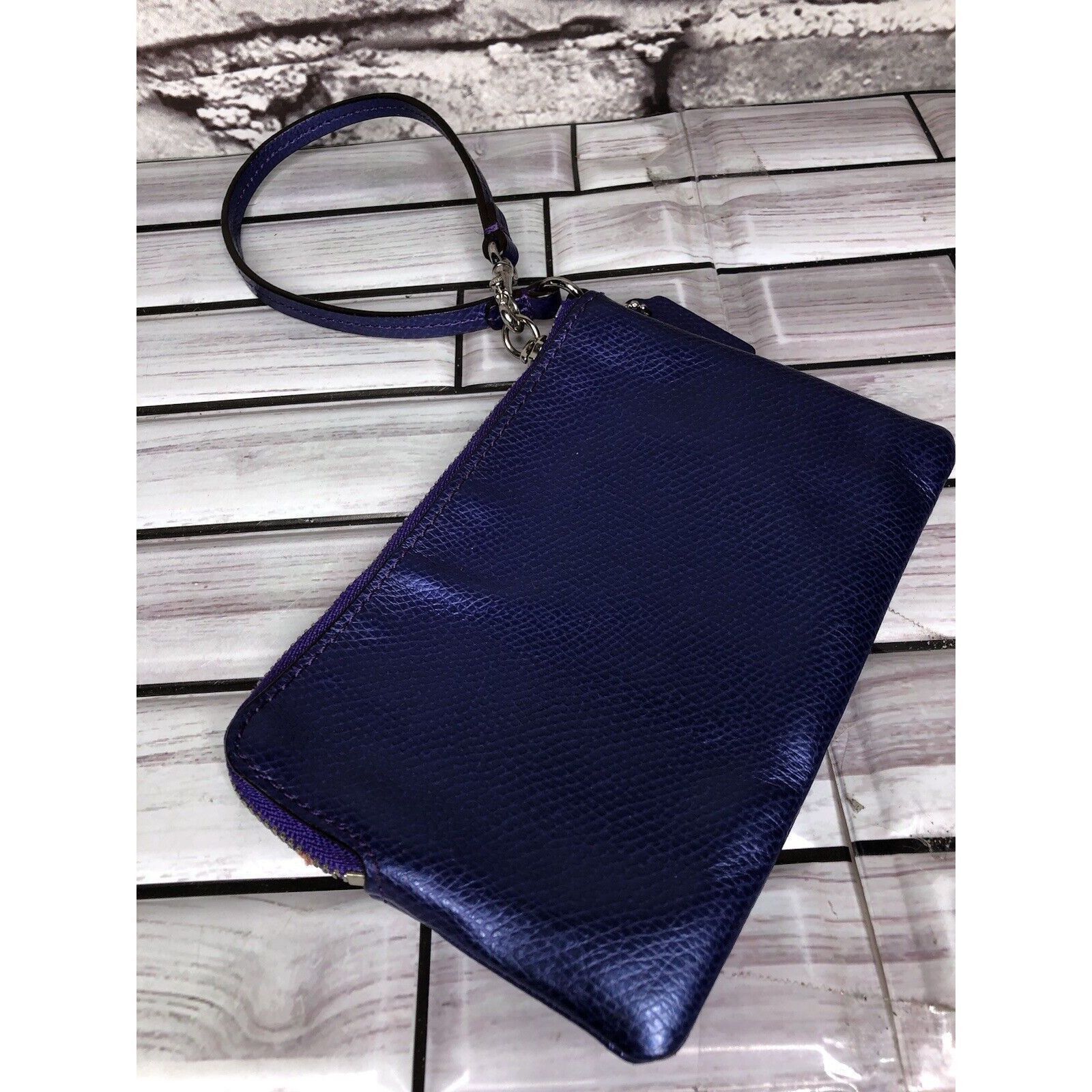 Coach Coach Blue Leather Corner Zipper Wristlet Wallet Size ONE SIZE - 2 Thumbnail