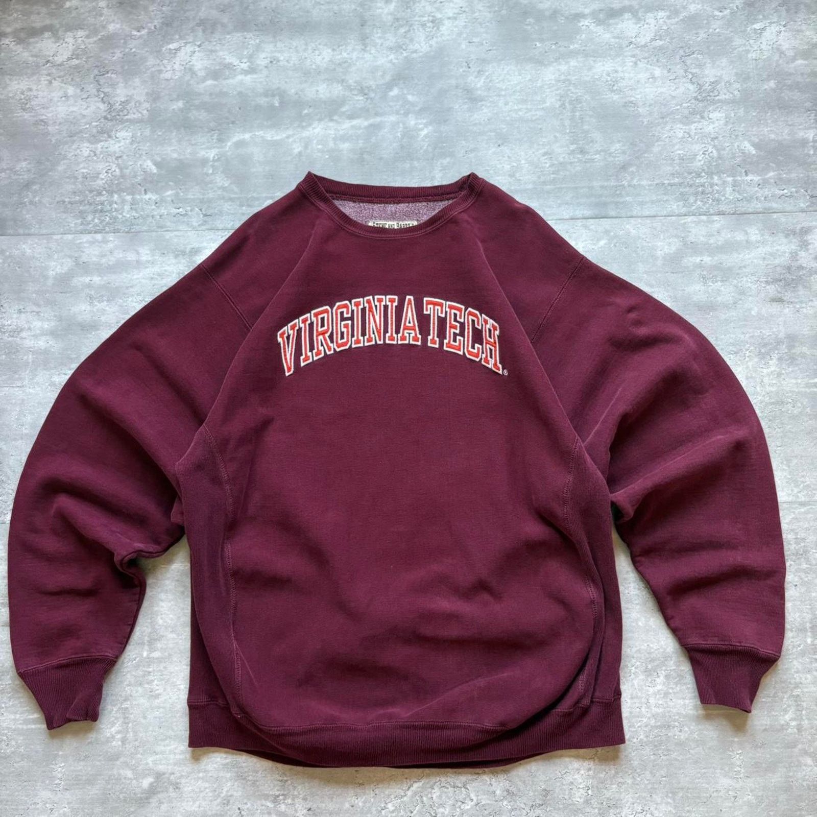 Vintage Vintage 1990s virginia tech heavy Size US XL / EU 56 / 4 - 1 Thumbnail