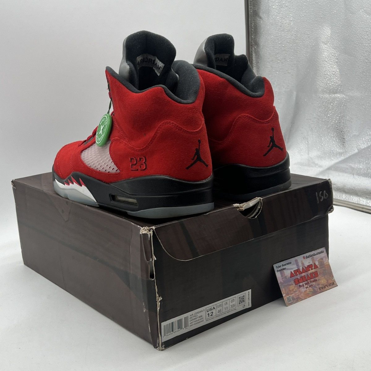 Jordan Brand Air Jordan 5 raging Bull Size US 12 / EU 45 - 4 Thumbnail