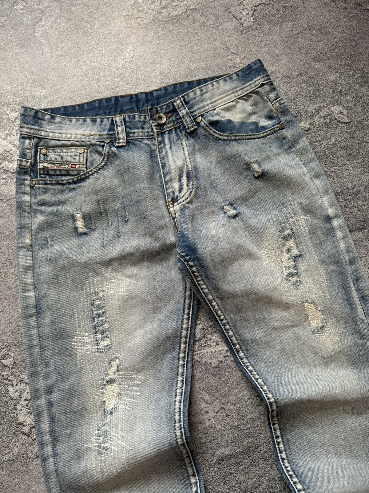 Diesel × Diesel Black Gold Diesel 32/30 blue denim distressed pant trouser Jean chino Size US 32 / EU 48 - 3 Thumbnail
