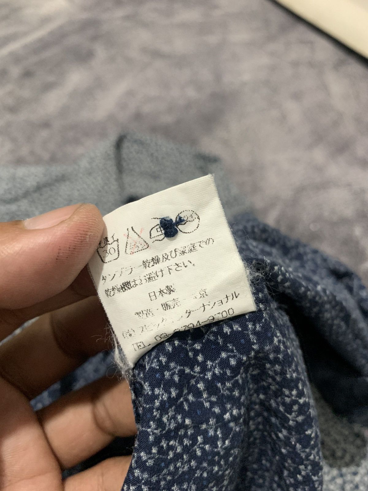 Tornado Mart Buttons up tornado mart flowers Size US M / EU 48-50 / 2 - 6 Thumbnail