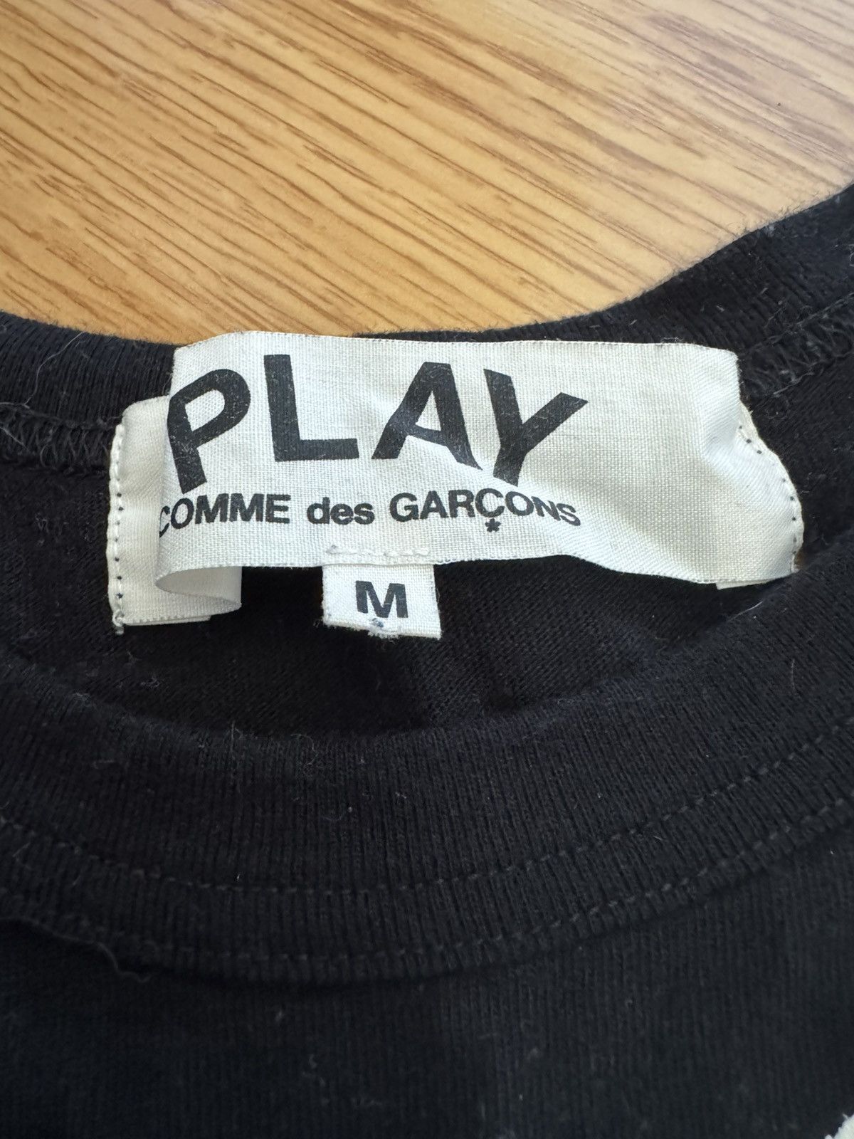 Comme des Garcons PLAY Comme Des Garcons Two Heart tee M Size US M / EU 48-50 / 2 - 2 Thumbnail