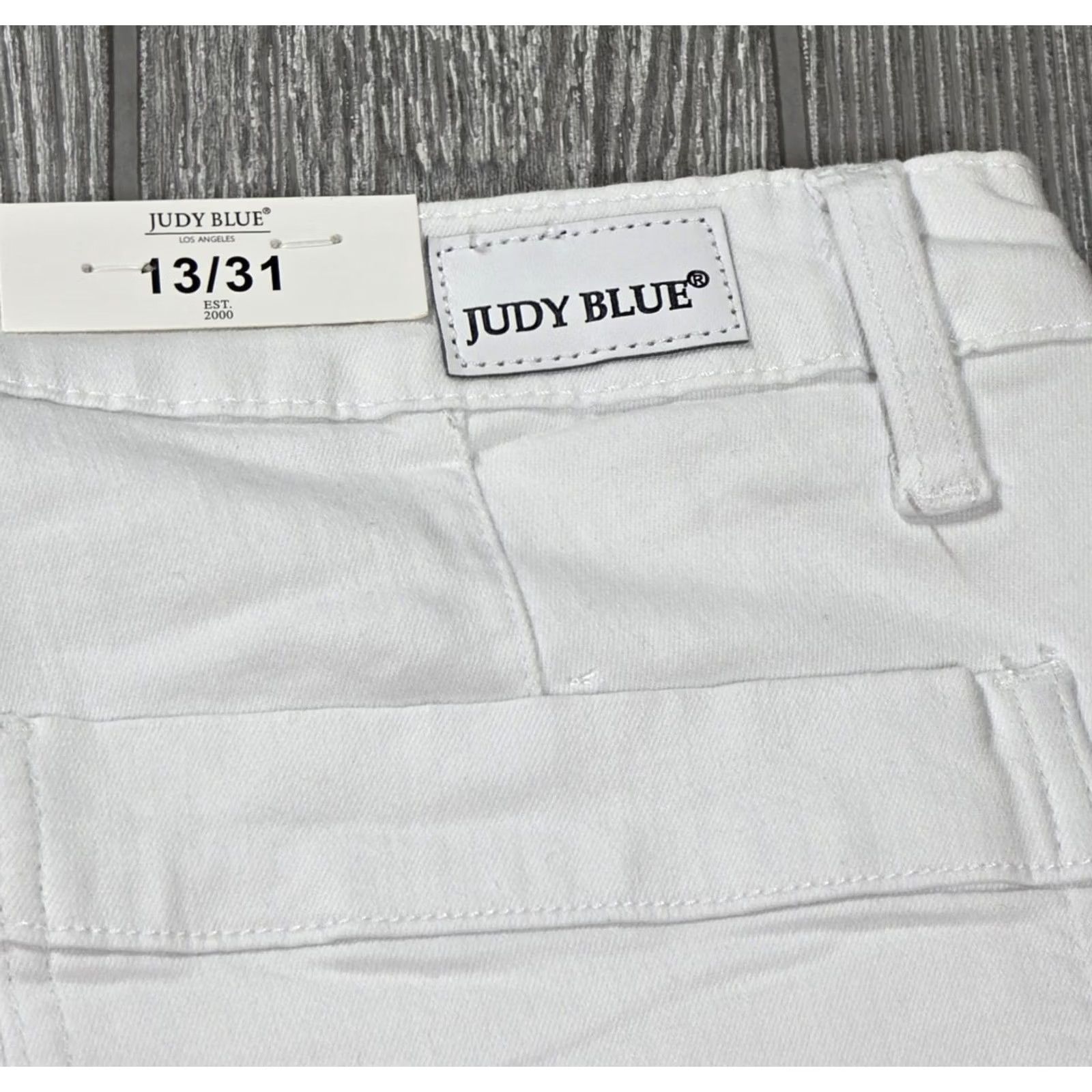 Vintage Judy Blue White High Waist Flare Button Fly Jeans Womens 13/31 actual 32x33 - Size 14 Size 36" / US 14 / IT 50 - 6 Thumbnail