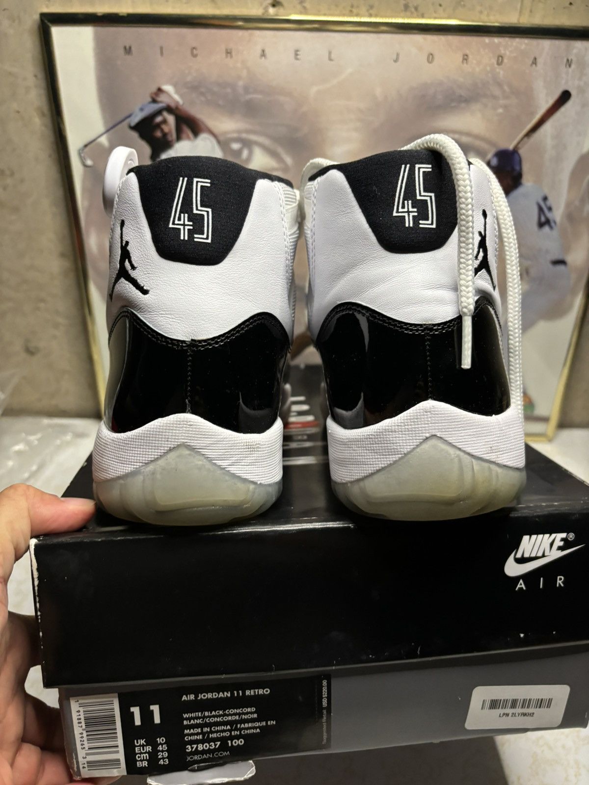 Jordan Brand Air Jordan 11 Retro 2018 Concord 2018 Size US 11 / EU 44 - 7 Thumbnail
