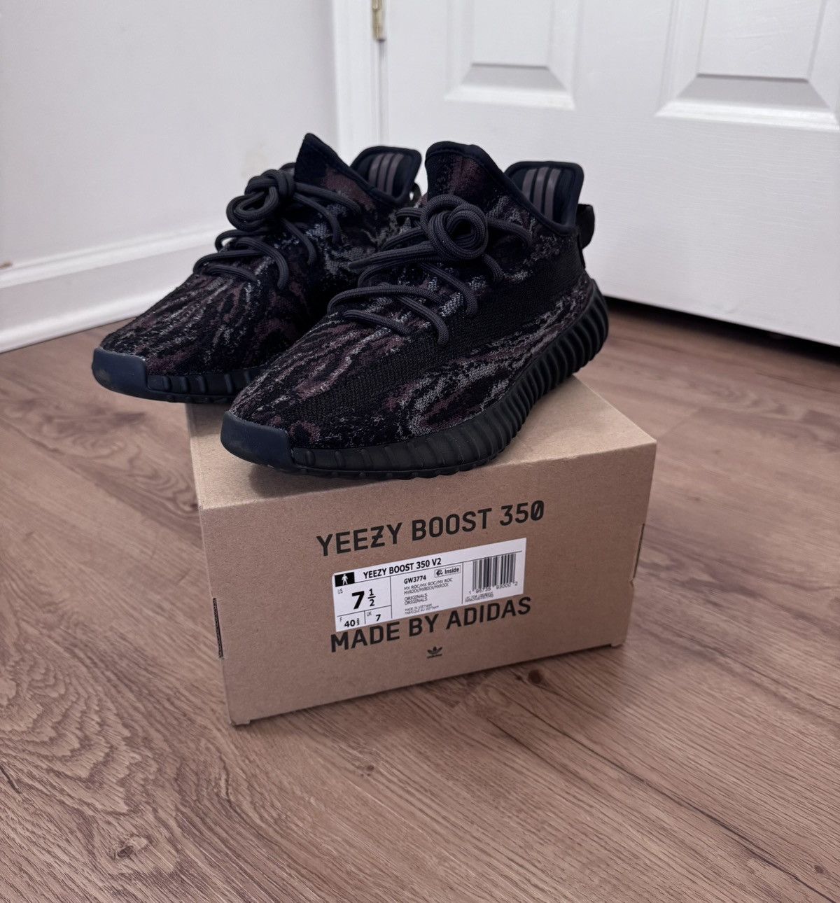 Adidas Adidas Yeezy Boost 350 V2 MX Rock Size US 7.5 / EU 40-41 - 1 Thumbnail