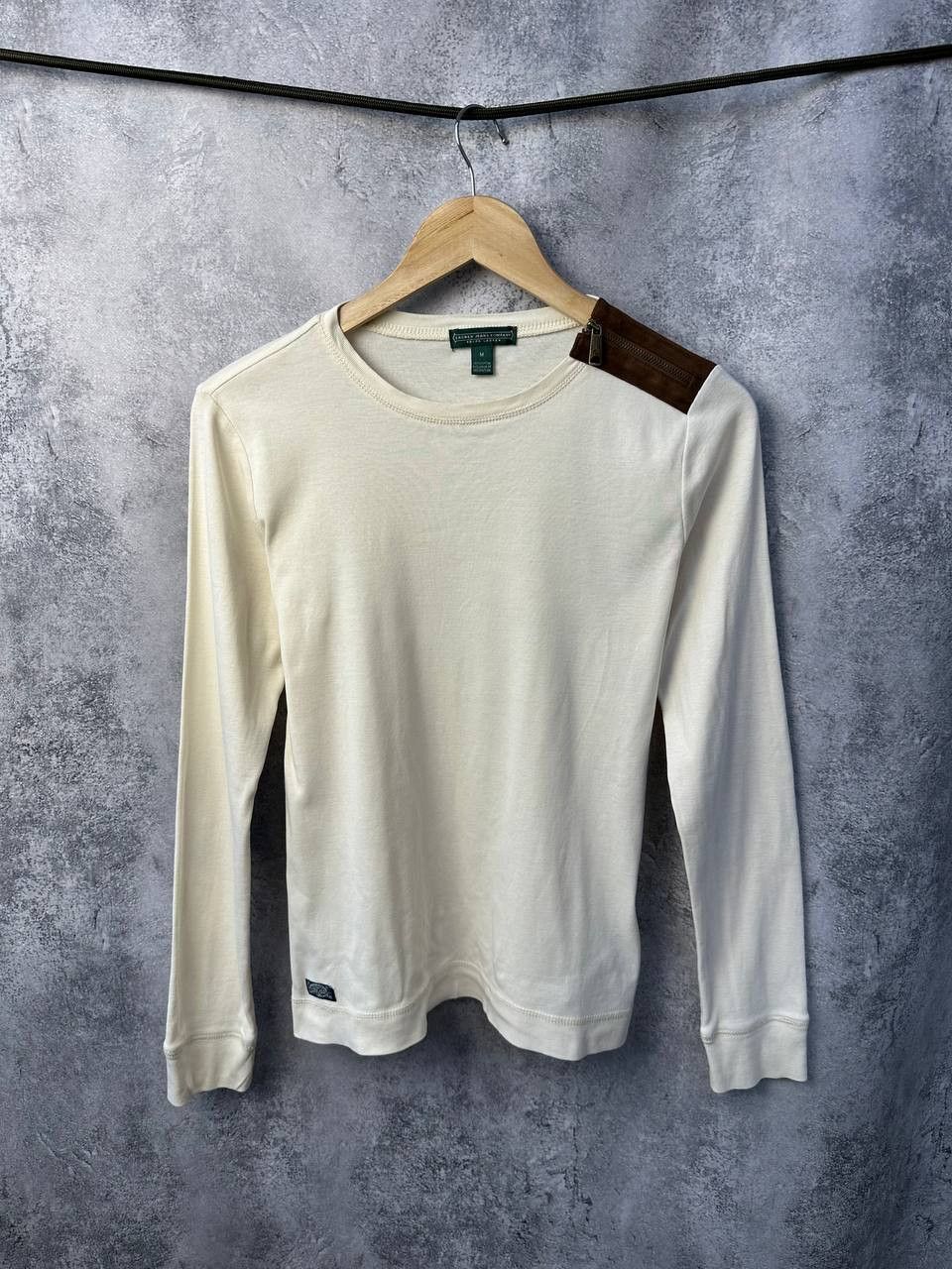 Lauren Ralph Lauren LAUREN RALPH LAUREN Suede Shoulder Zip Long Sleeve Top Size M / US 6-8 / IT 42-44 - 2 Thumbnail