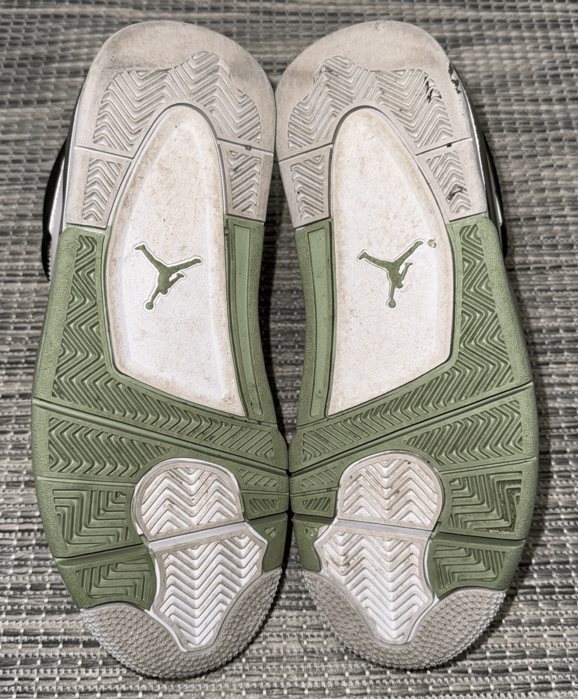 Jordan Brand Air Jordan 4 "Seafoam" Size US 6.5 / EU 39-40 - 4 Thumbnail
