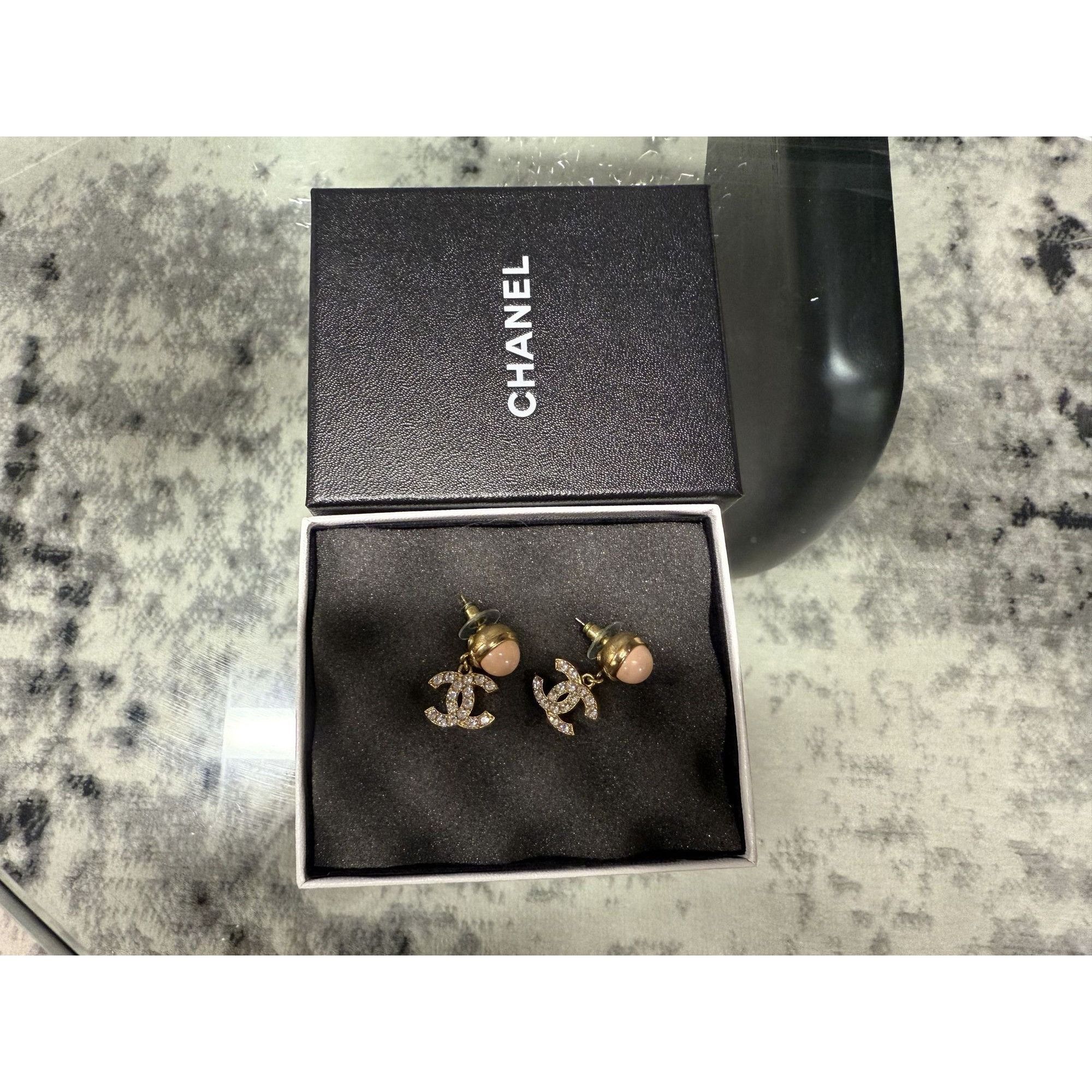 Chanel Chanel Gold Crystal CC Logo Drop Earrings With Pink Enamel & Size ONE SIZE - 7 Thumbnail