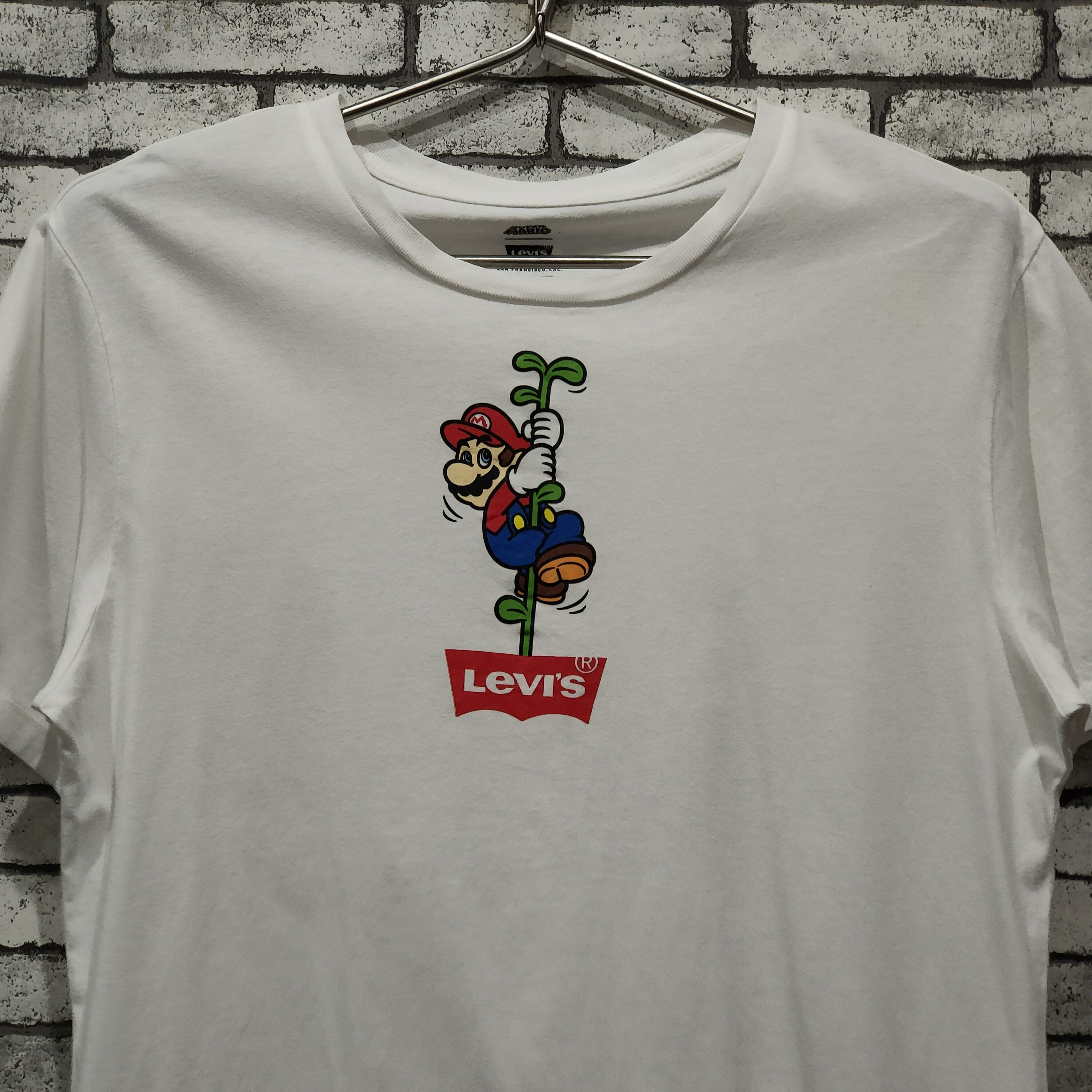 Levi's 🔥Super Mario X Levi's t-shirt Size US M / EU 48-50 / 2 - 2 Thumbnail