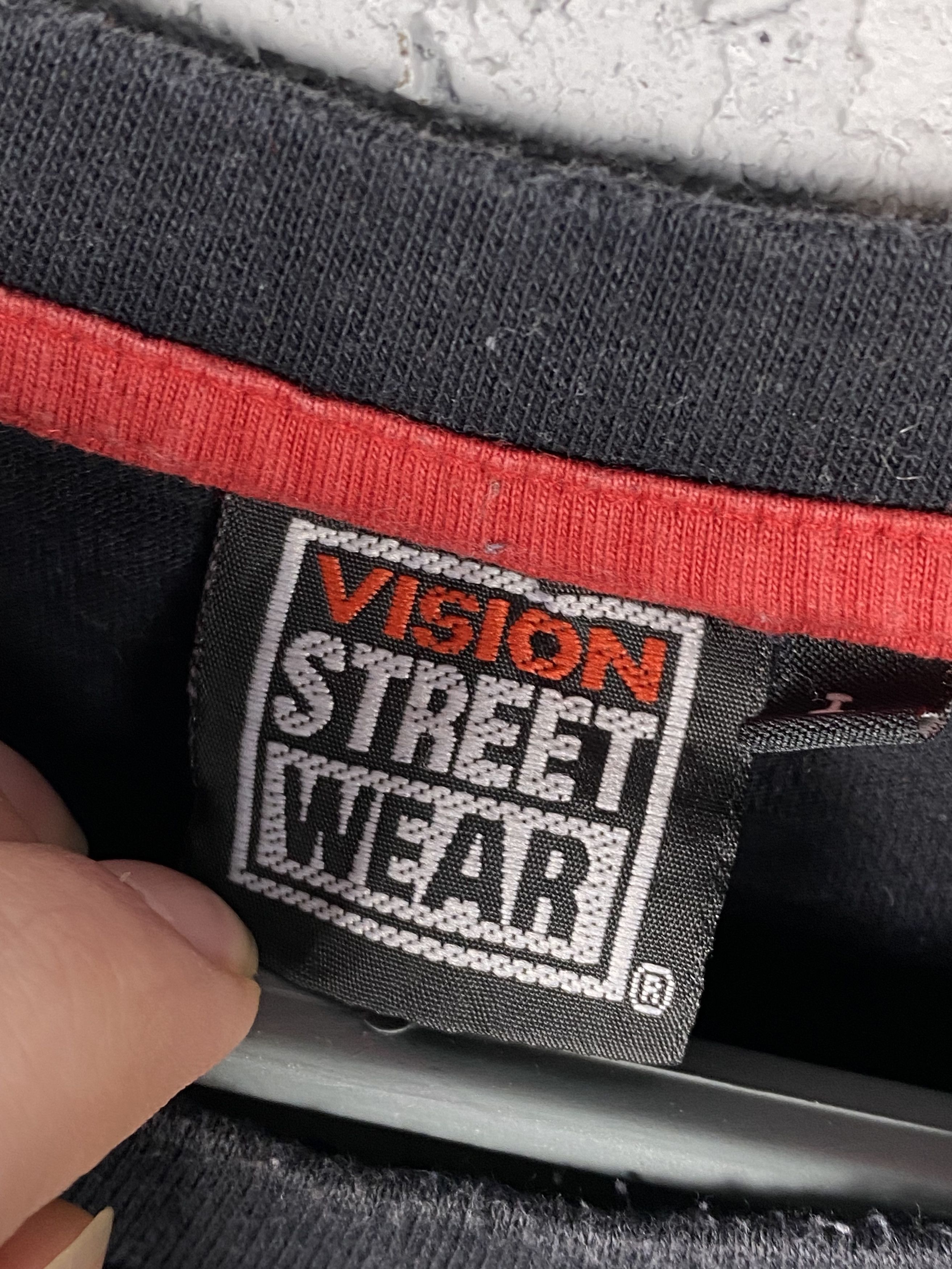 Vintage × Vision Streetwear Vintage Vision Street Wear Y2k Skate/Surf T-Shirt Size L Size US L / EU 52-54 / 3 - 4 Thumbnail
