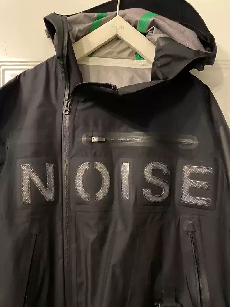 Undercover undercover Functional waterproof trench coat Size US M / EU 48-50 / 2 - 4 Thumbnail