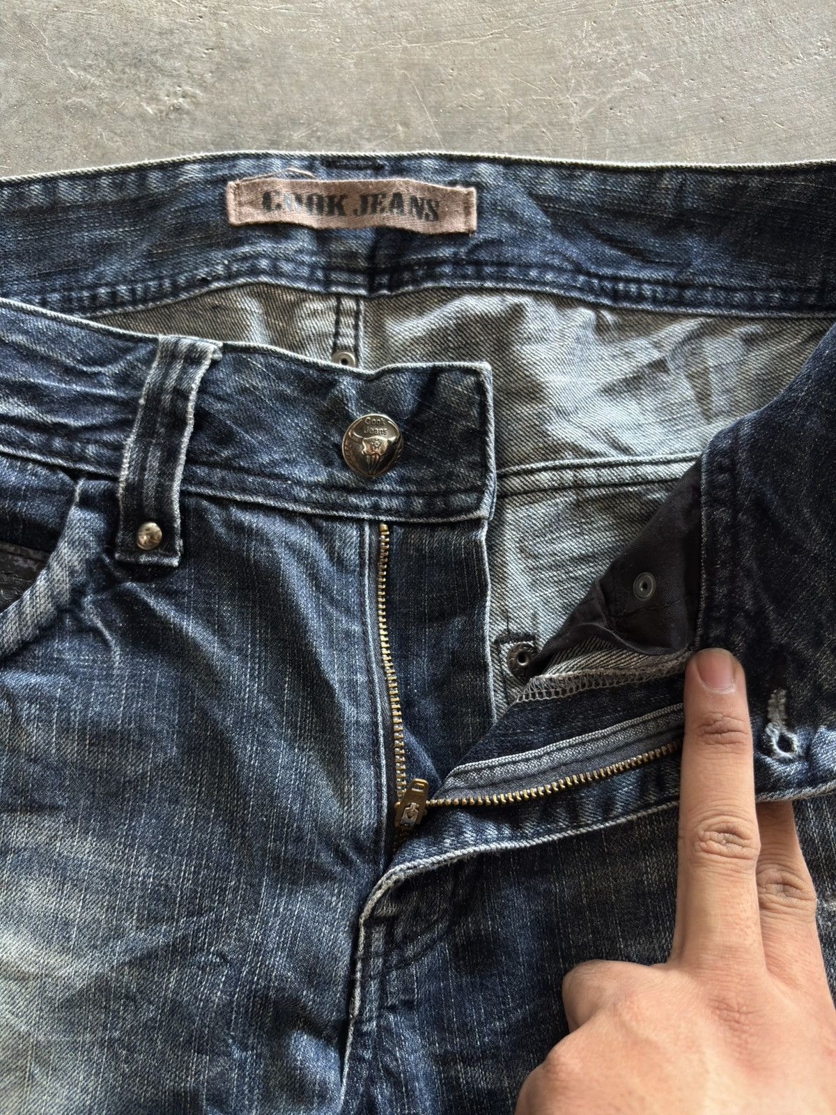 Cook Jeans × Hysteric Glamour × Japanese Brand COOK JEANS CURVE STACK JEANS DISTRESSED JAPANESE PUNK ROCKER Size US 32 / EU 48 - 4 Thumbnail