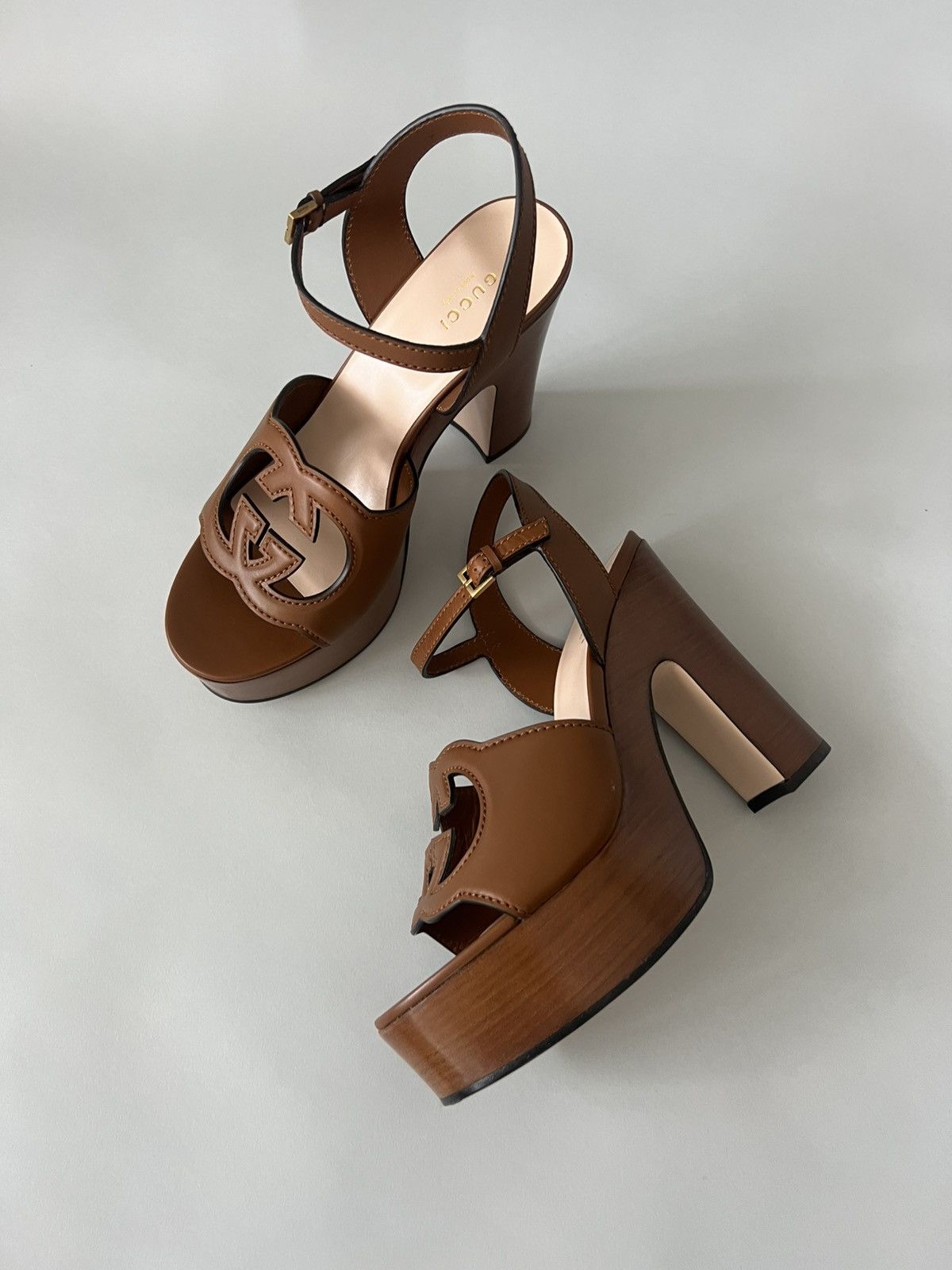 Gucci Interlocking G leather sandals in brown Size US 10.5 / IT 40.5 - 3 Thumbnail